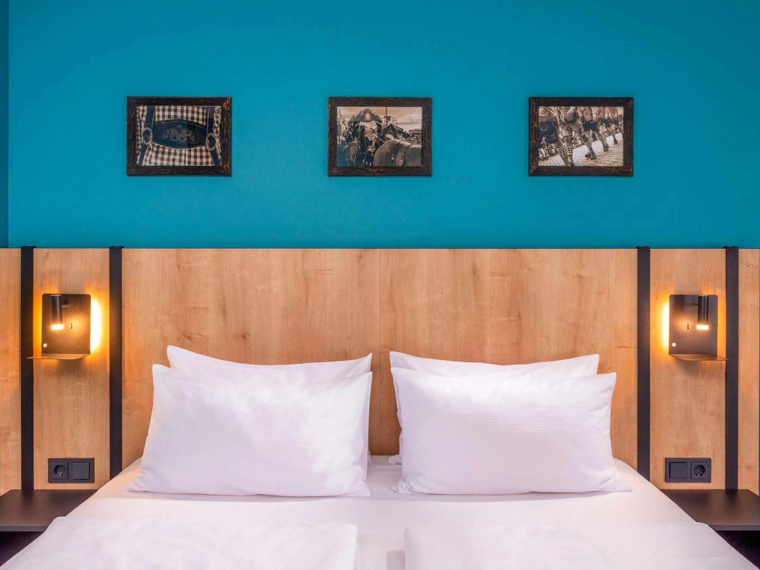 Bedroom, Bed in Mercure Hotel München Neuperlach Süd