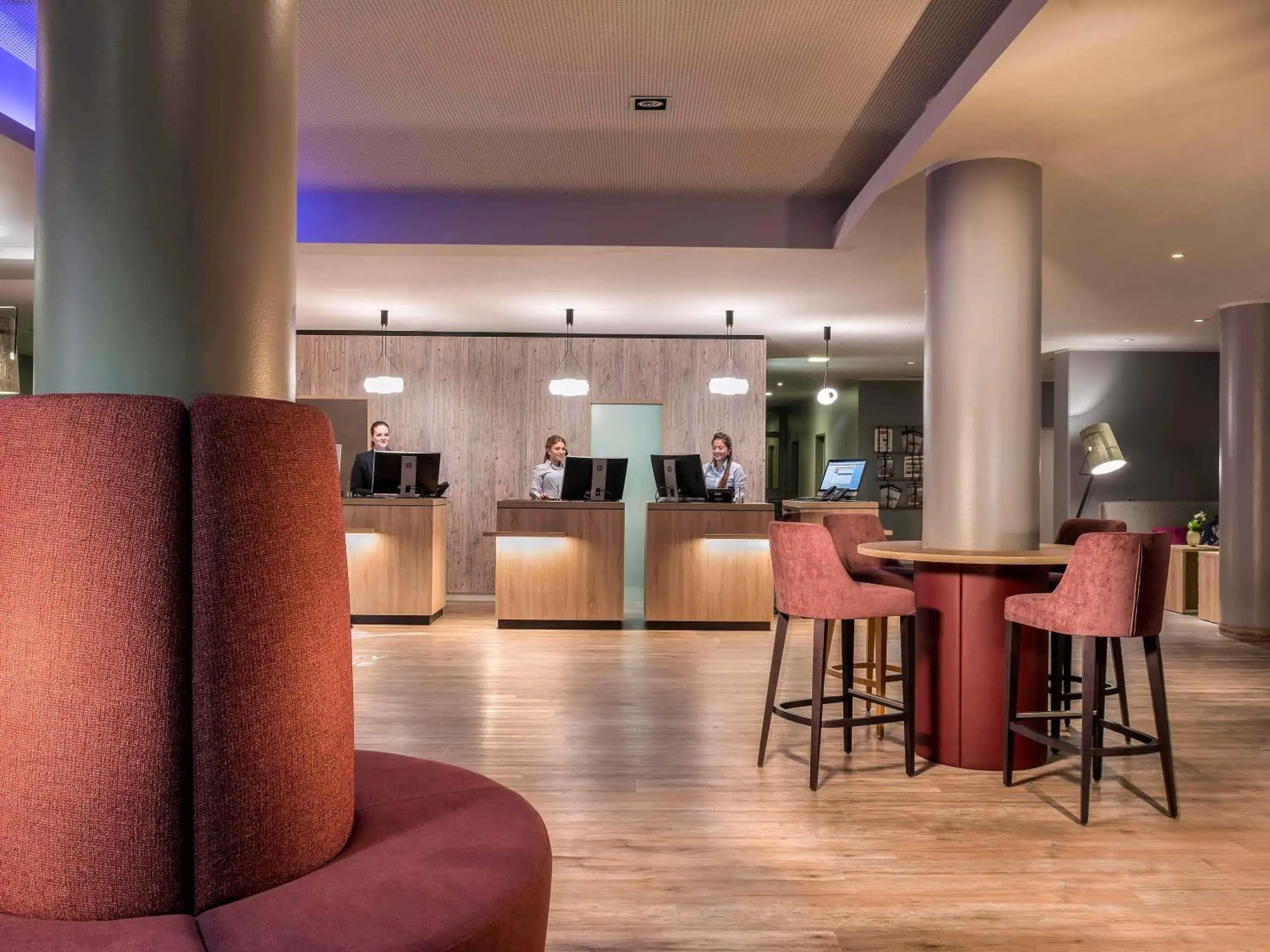 Property building in Mercure Hotel München Neuperlach Süd Property building in Mercure Hotel München Neuperlach Süd