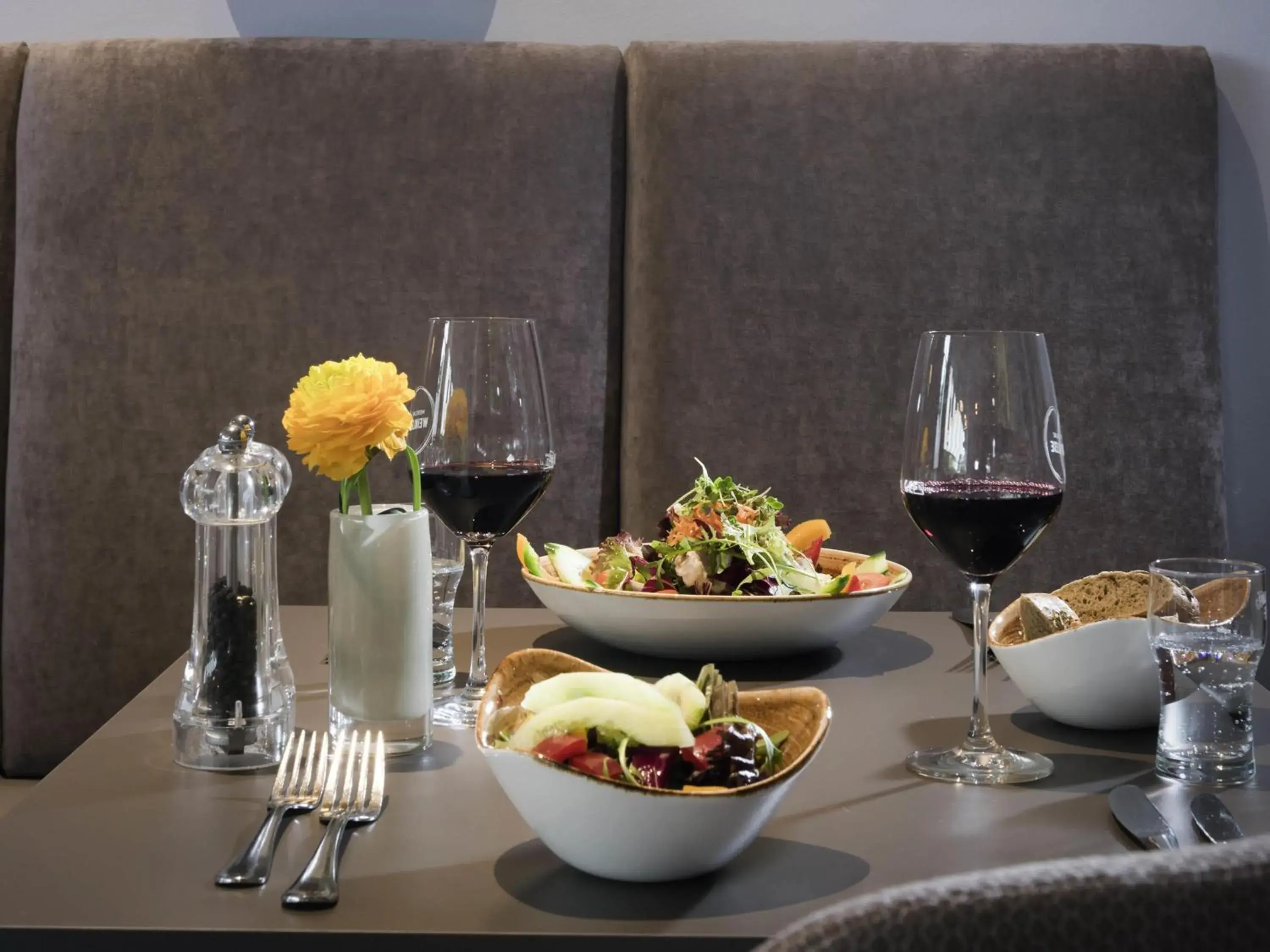 Restaurant/places to eat in Mercure Hotel München Neuperlach Süd Restaurant/places to eat in Mercure Hotel München Neuperlach Süd