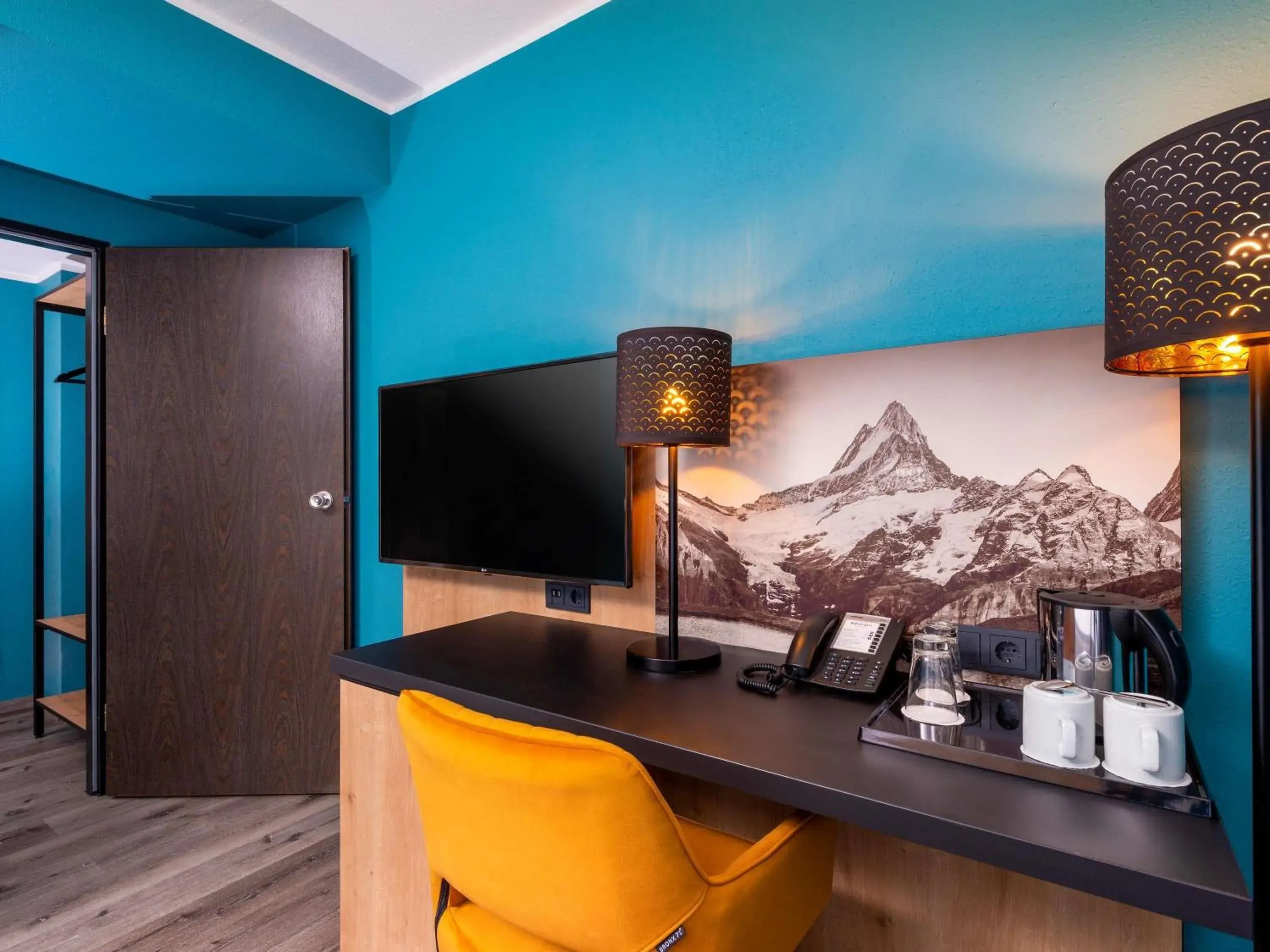 Bedroom in Mercure Hotel München Neuperlach Süd Bedroom in Mercure Hotel München Neuperlach Süd