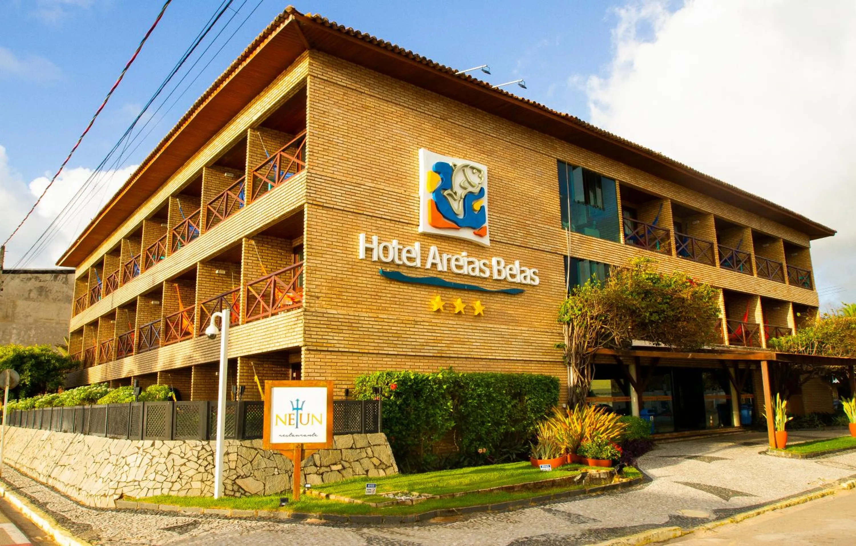 Facade/entrance in Hotel Areias Belas