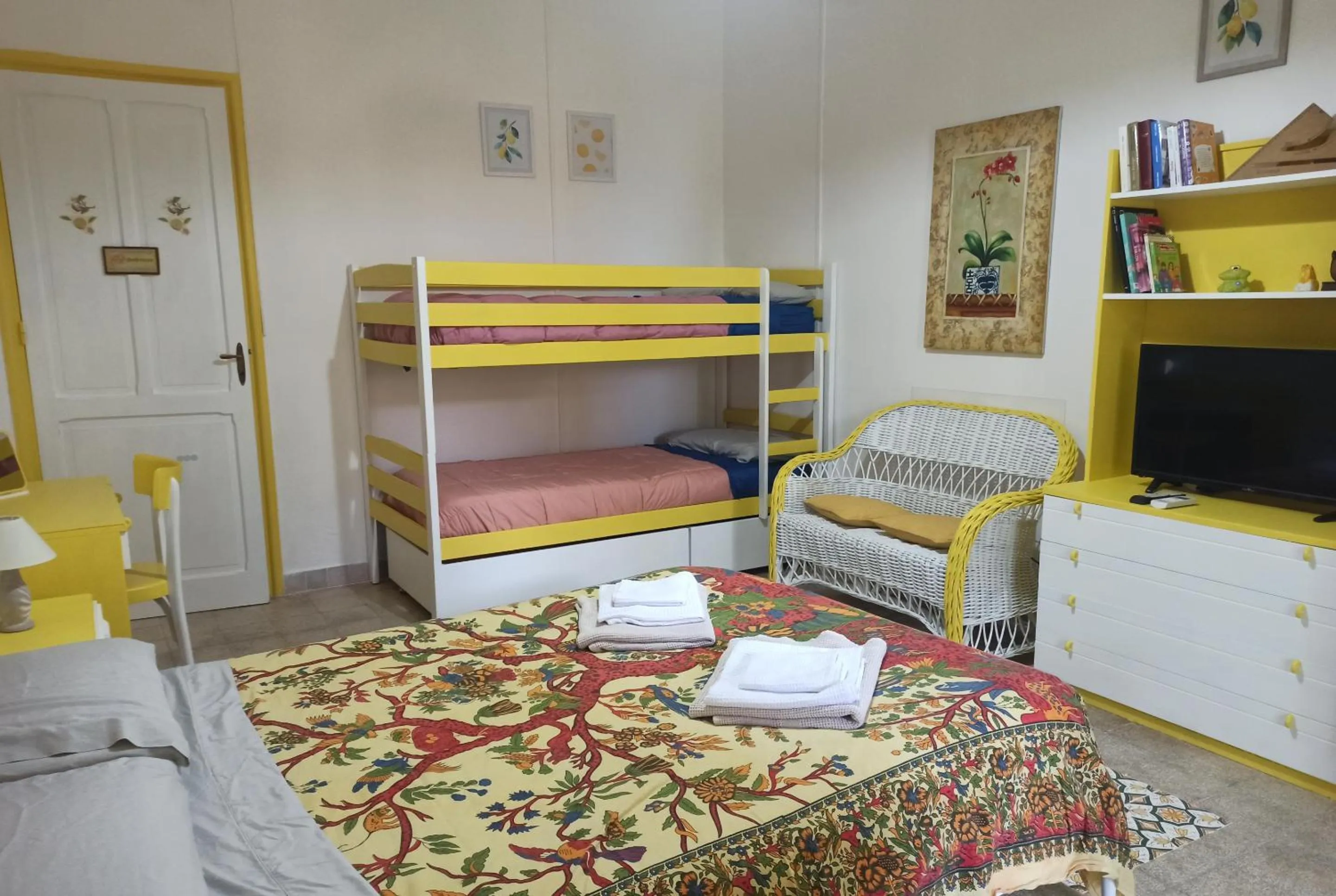 Bedroom, Bed in Zagara di Sicilia