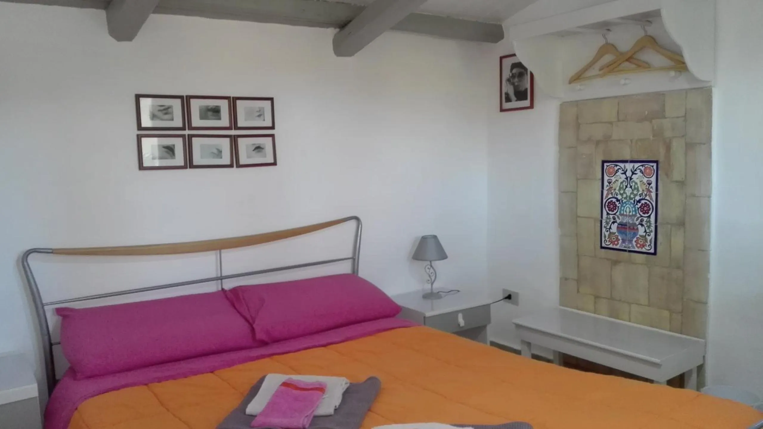 Bedroom, Bed in Zagara di Sicilia