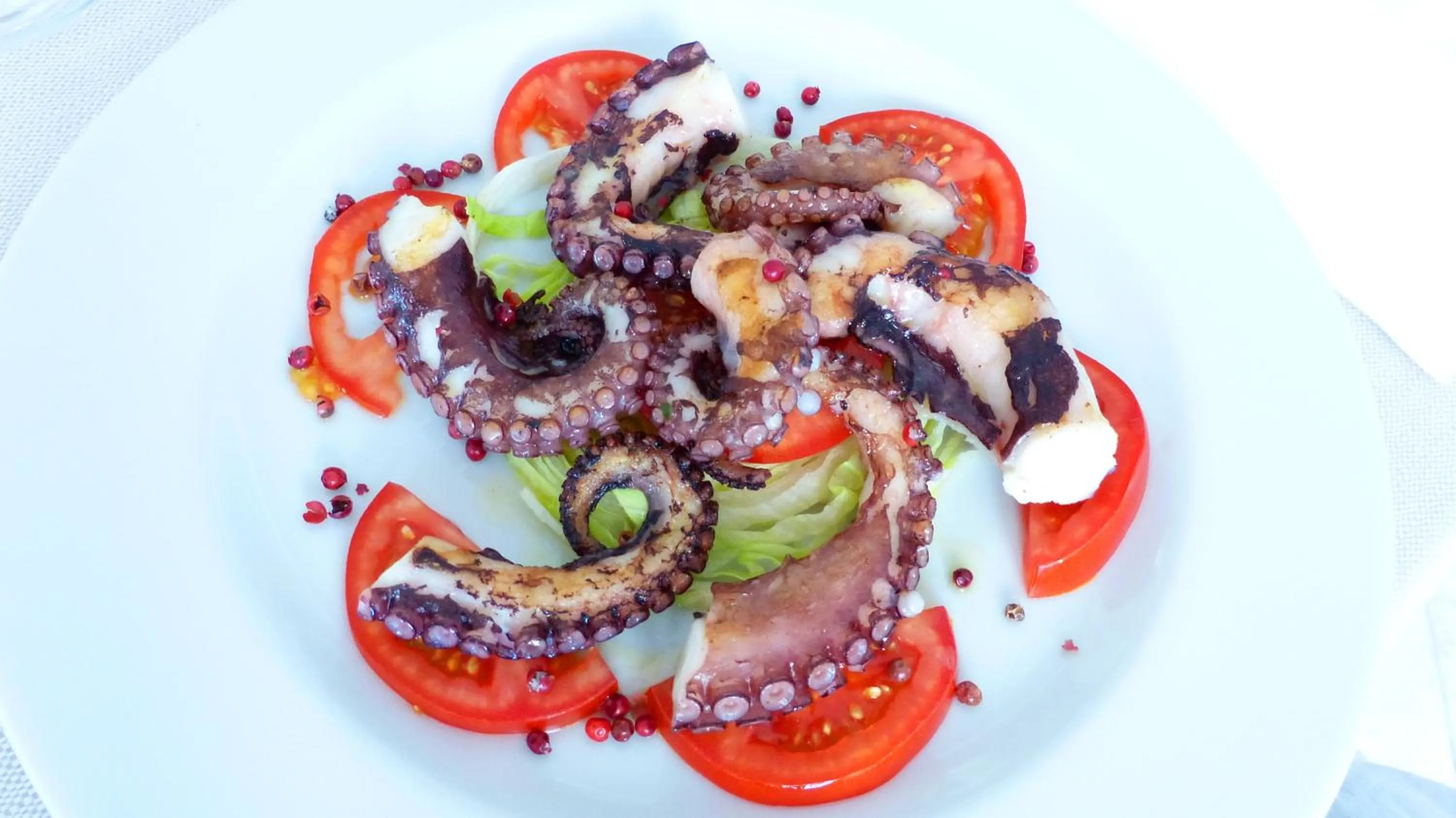 Food in Mercury Boutique Hotel