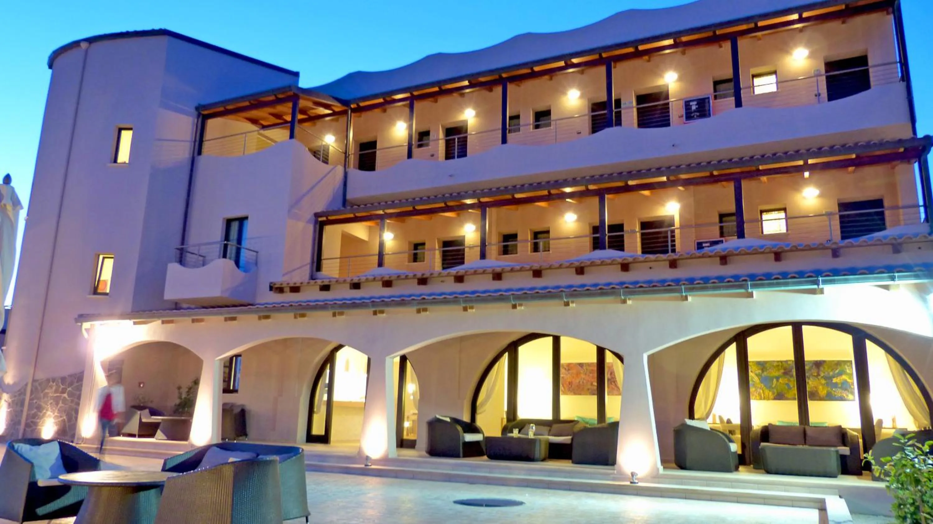Facade/entrance in Mercury Boutique Hotel