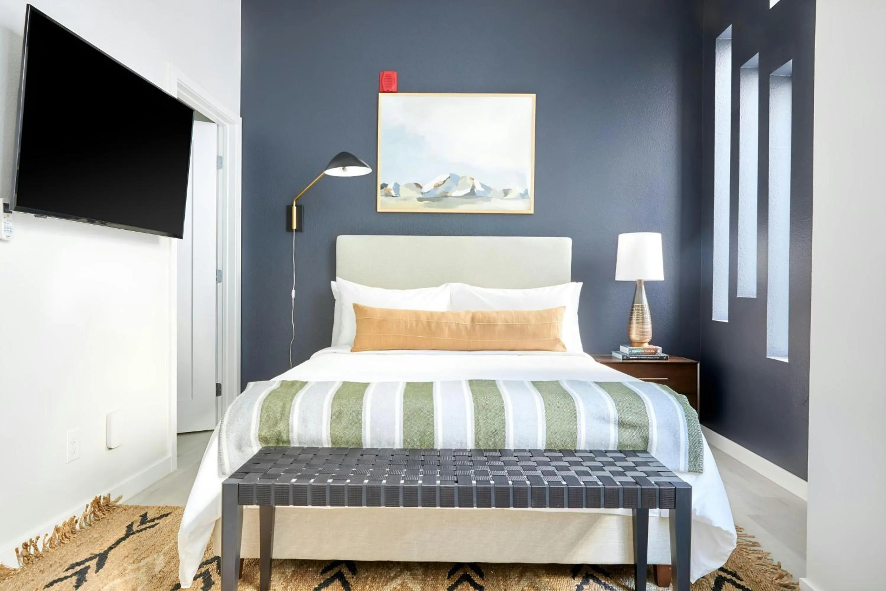 Bedroom, Bed in Sonder by Marriott Bonvoy Zuni Apartments LoHi