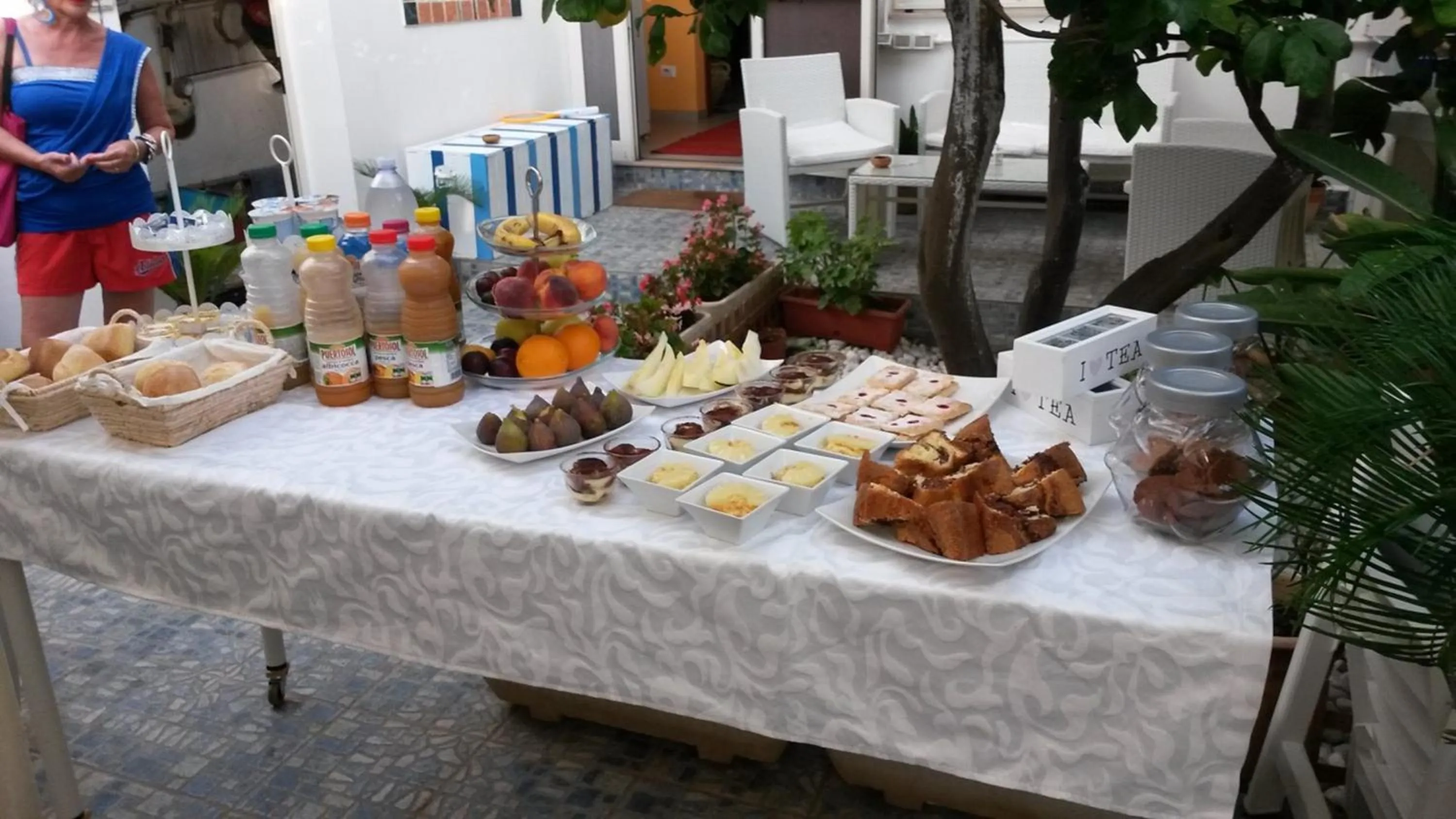 Food and drinks in B&B Gi & Giò