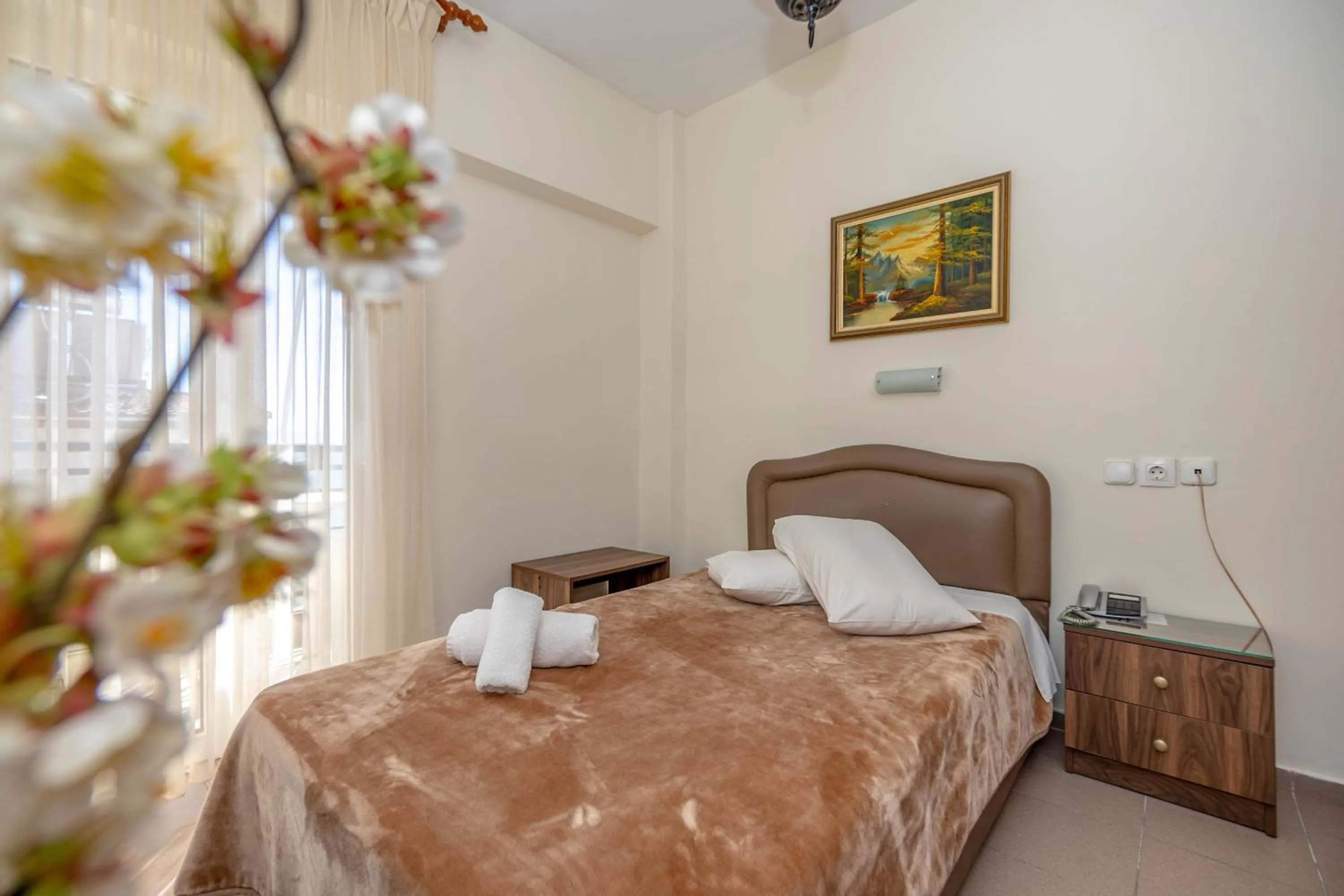 Bedroom, Bed in Hotel Alkyon