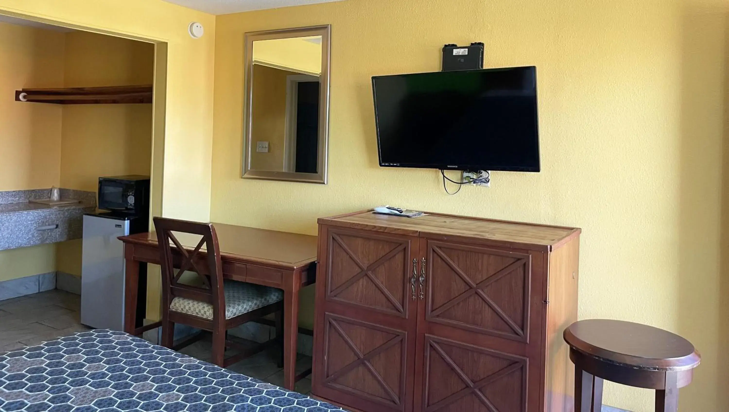 Bedroom, Bed in Royal Inn Linden Bedroom, Bed in Royal Inn Linden