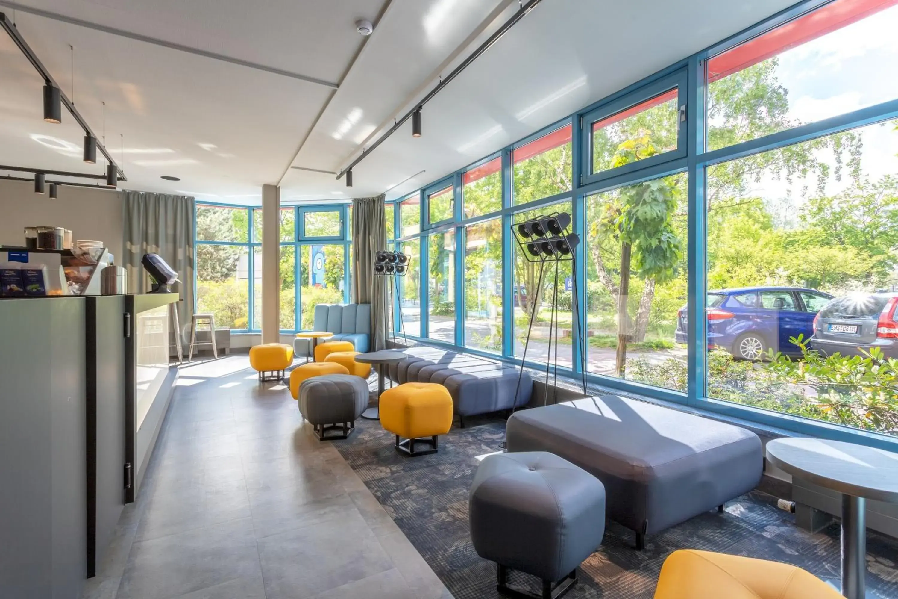 Lounge or bar in a&o Berlin Kolumbus Lounge or bar in a&o Berlin Kolumbus