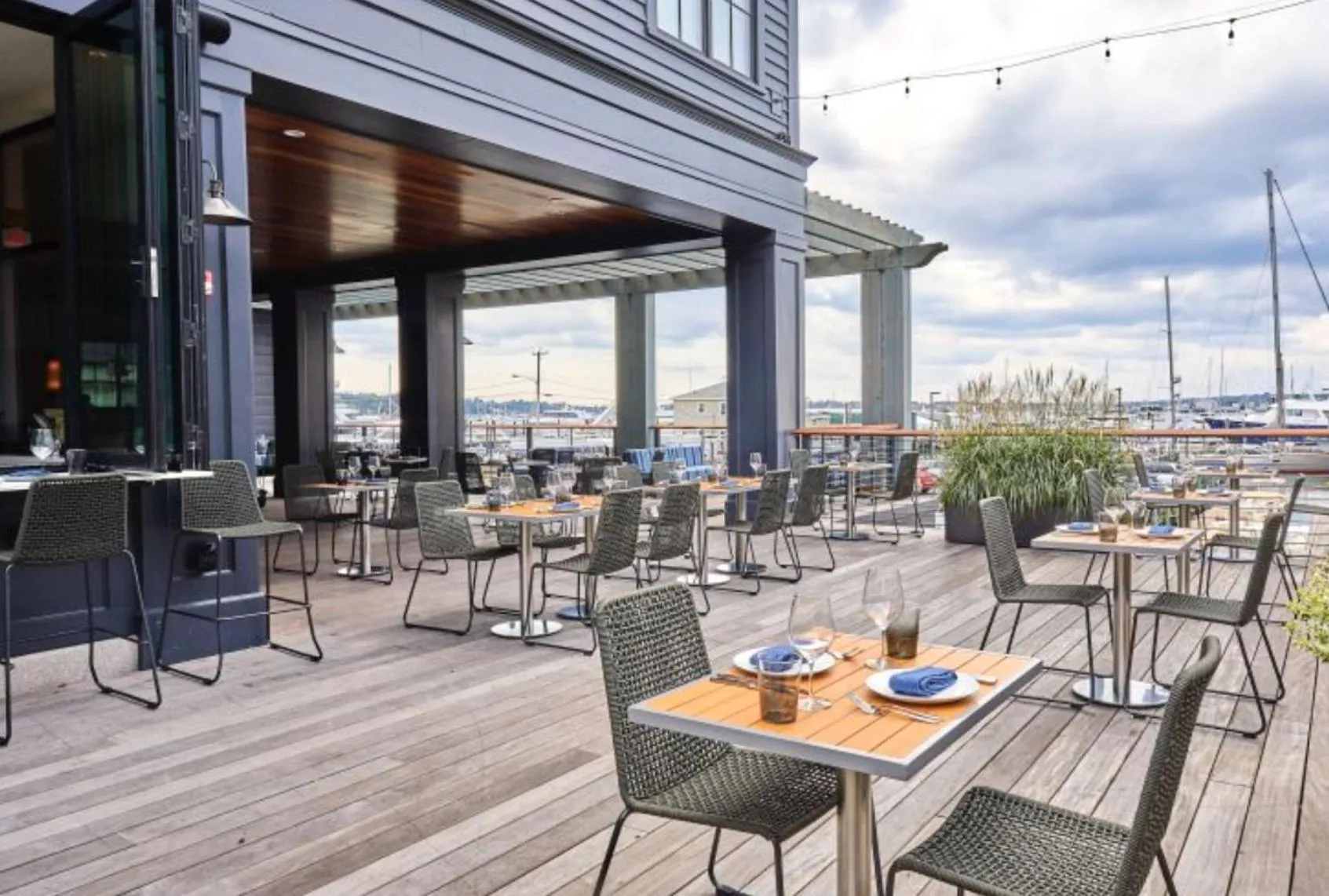 Restaurant/places to eat in Hammetts Hotel