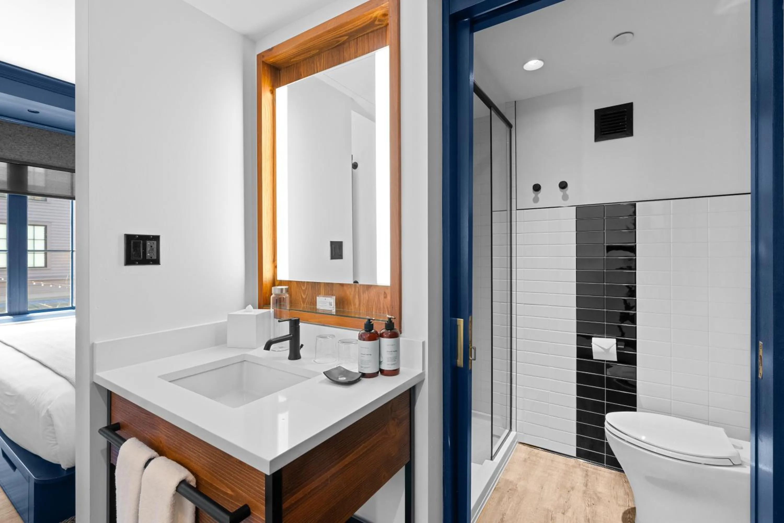 Bathroom in Hammetts Hotel