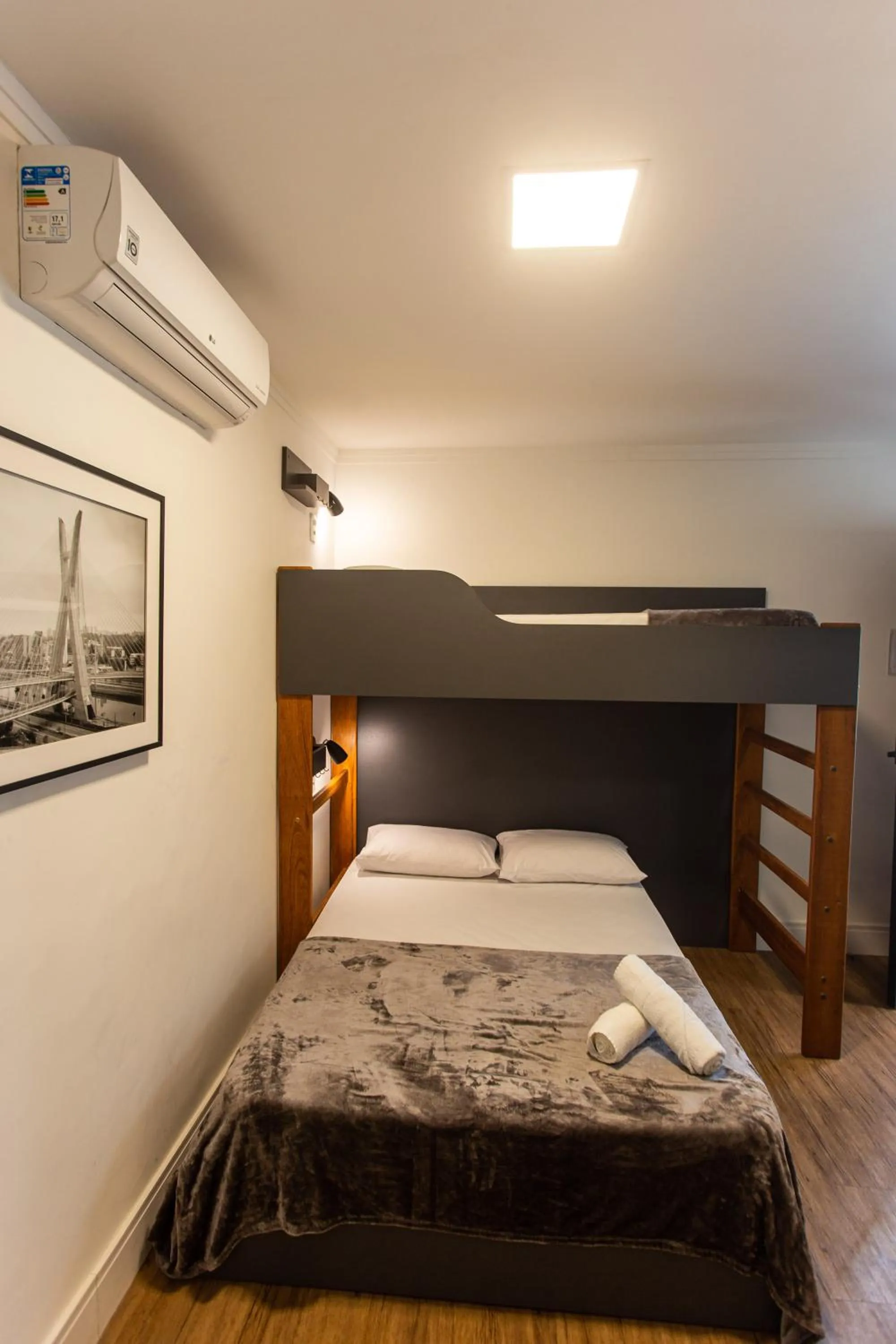 Bed in Hostel More SP