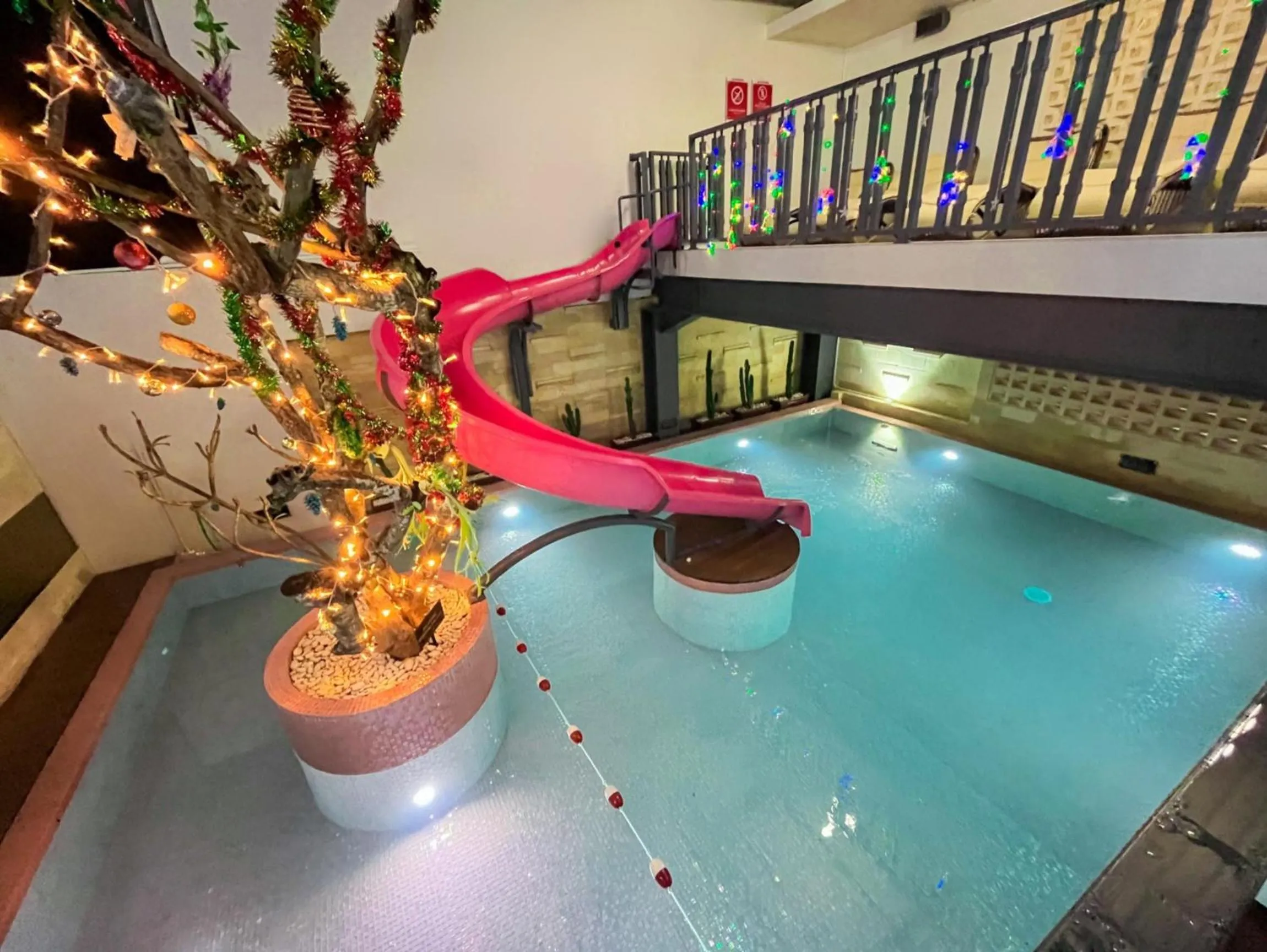 Swimming pool in Luxury Malioboro Hotel