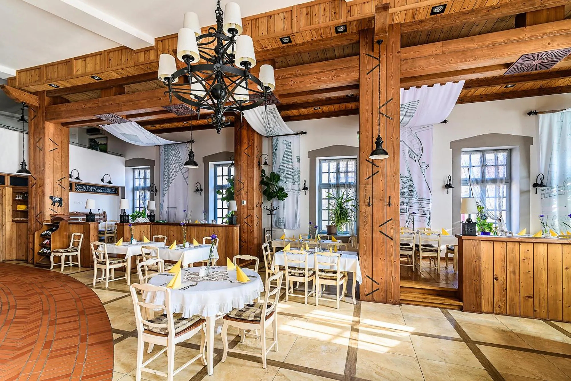 Restaurant/places to eat in Malom Hotel