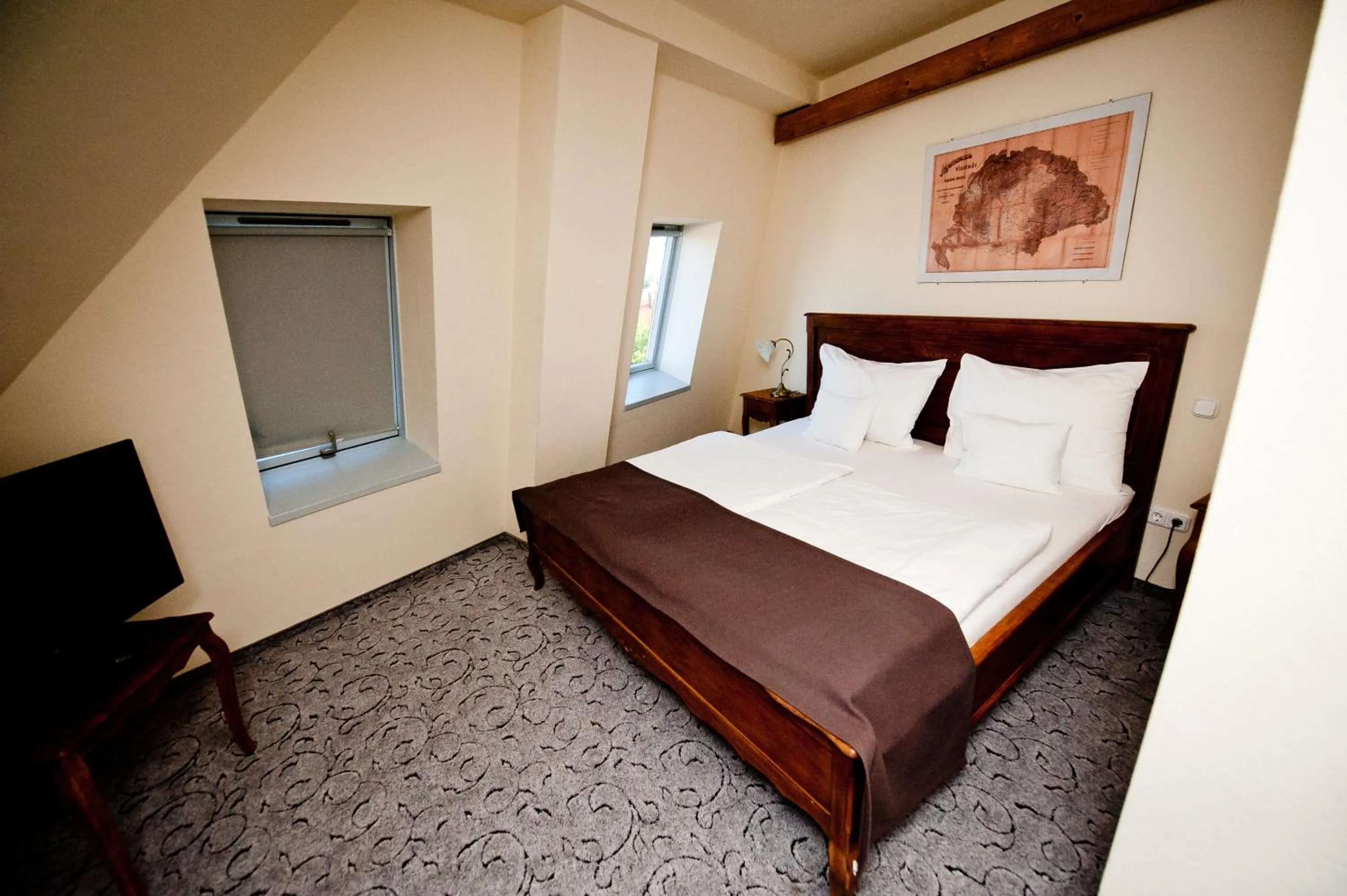 Bed in Malom Hotel