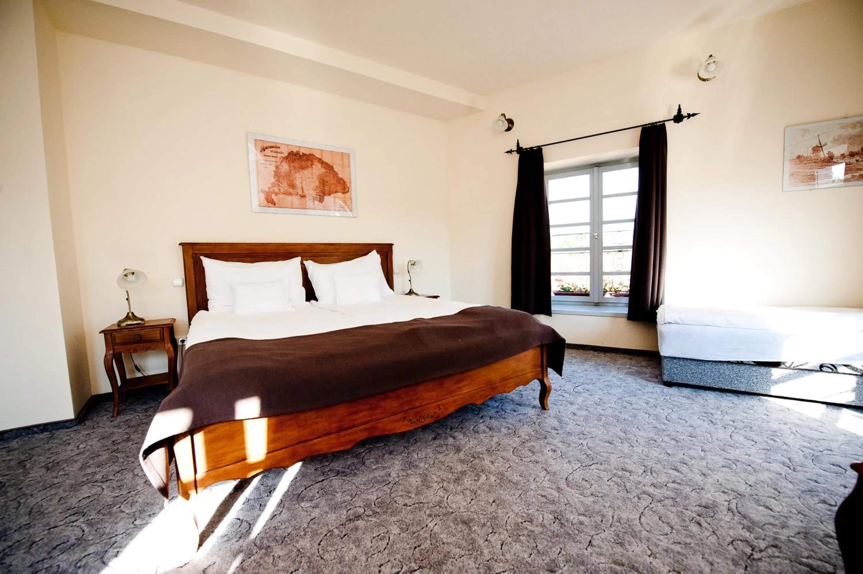 Bedroom, Bed in Malom Hotel