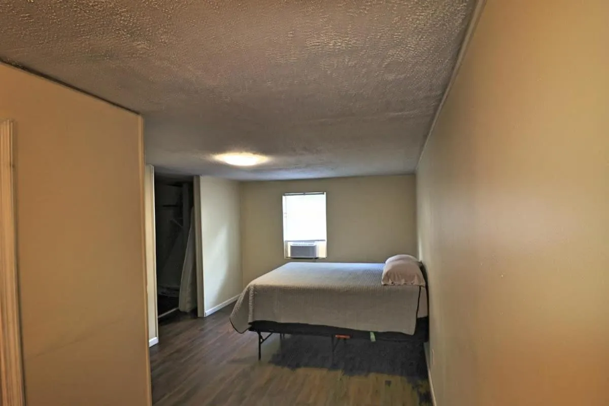 A simple and convenient spot for travelers