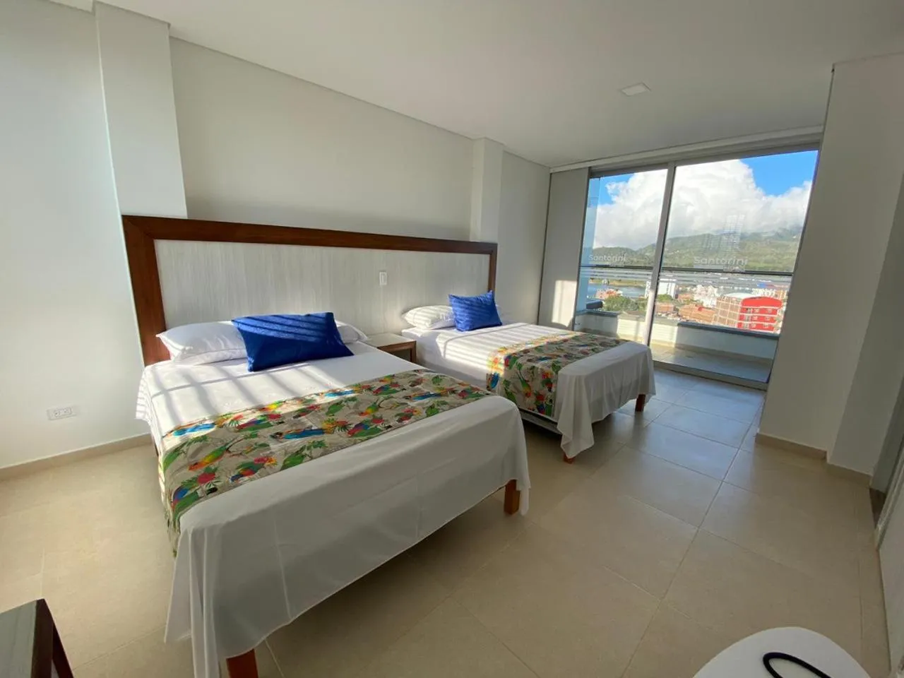 Photo of the whole room, Bed in Hotel Santorini