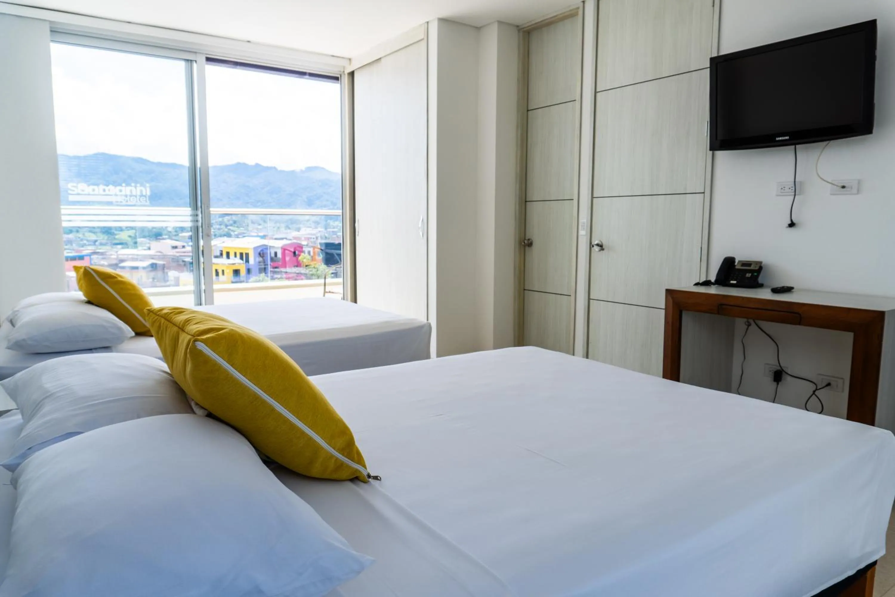 Bedroom, Bed in Hotel Santorini