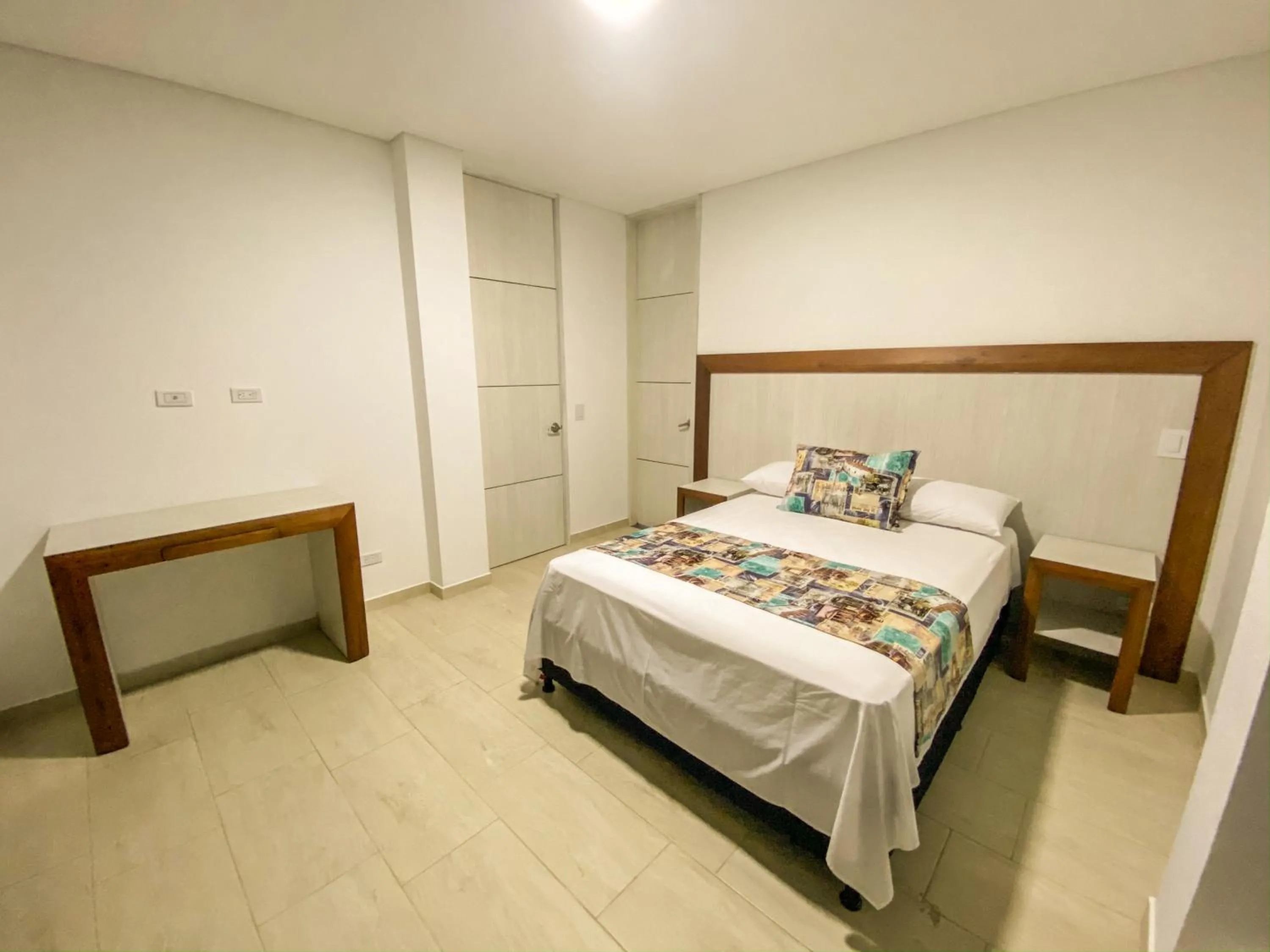 Bedroom, Bed in Hotel Santorini