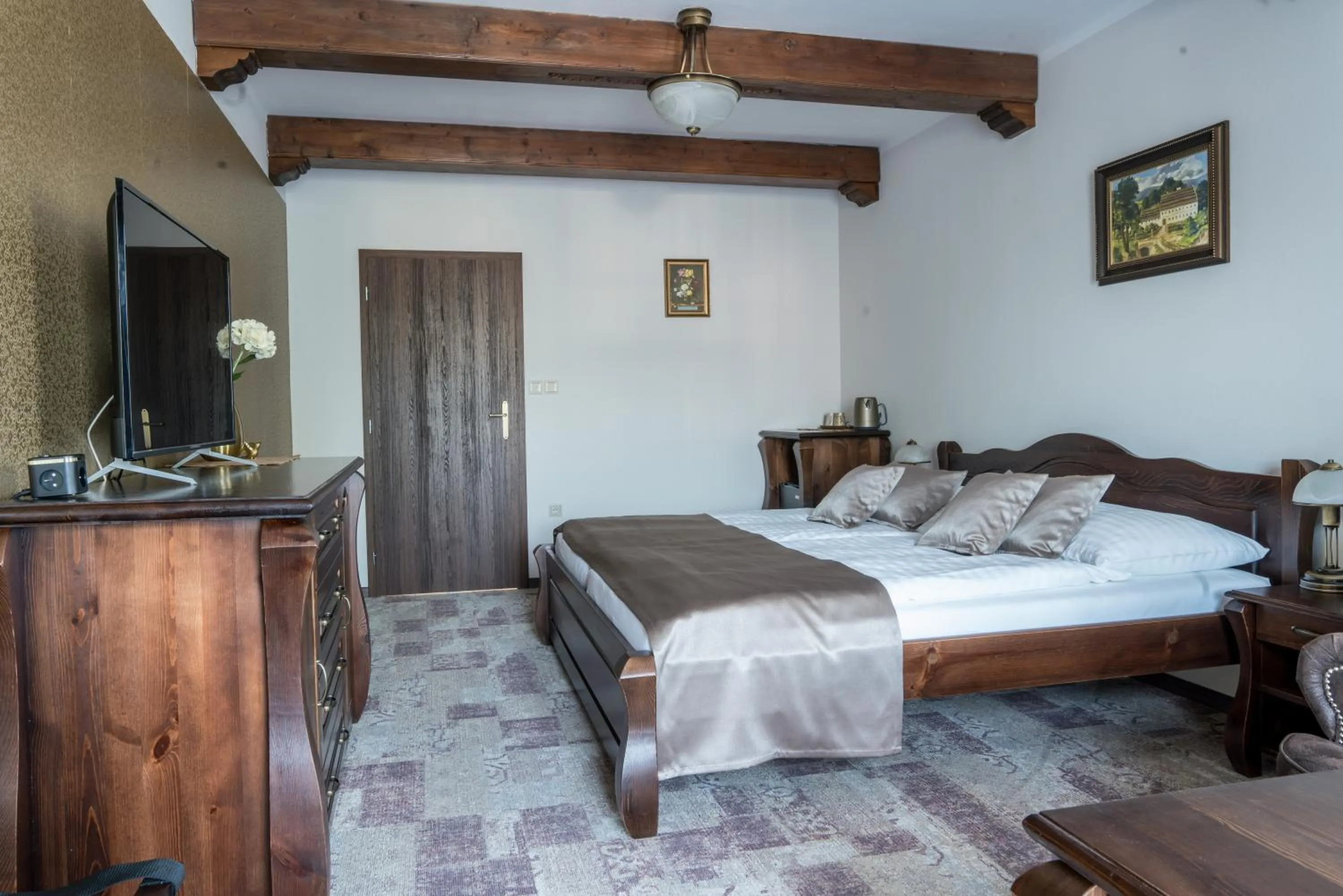 Photo of the whole room, Bed in Villa Žerotín Penzion Bed & Breakfast