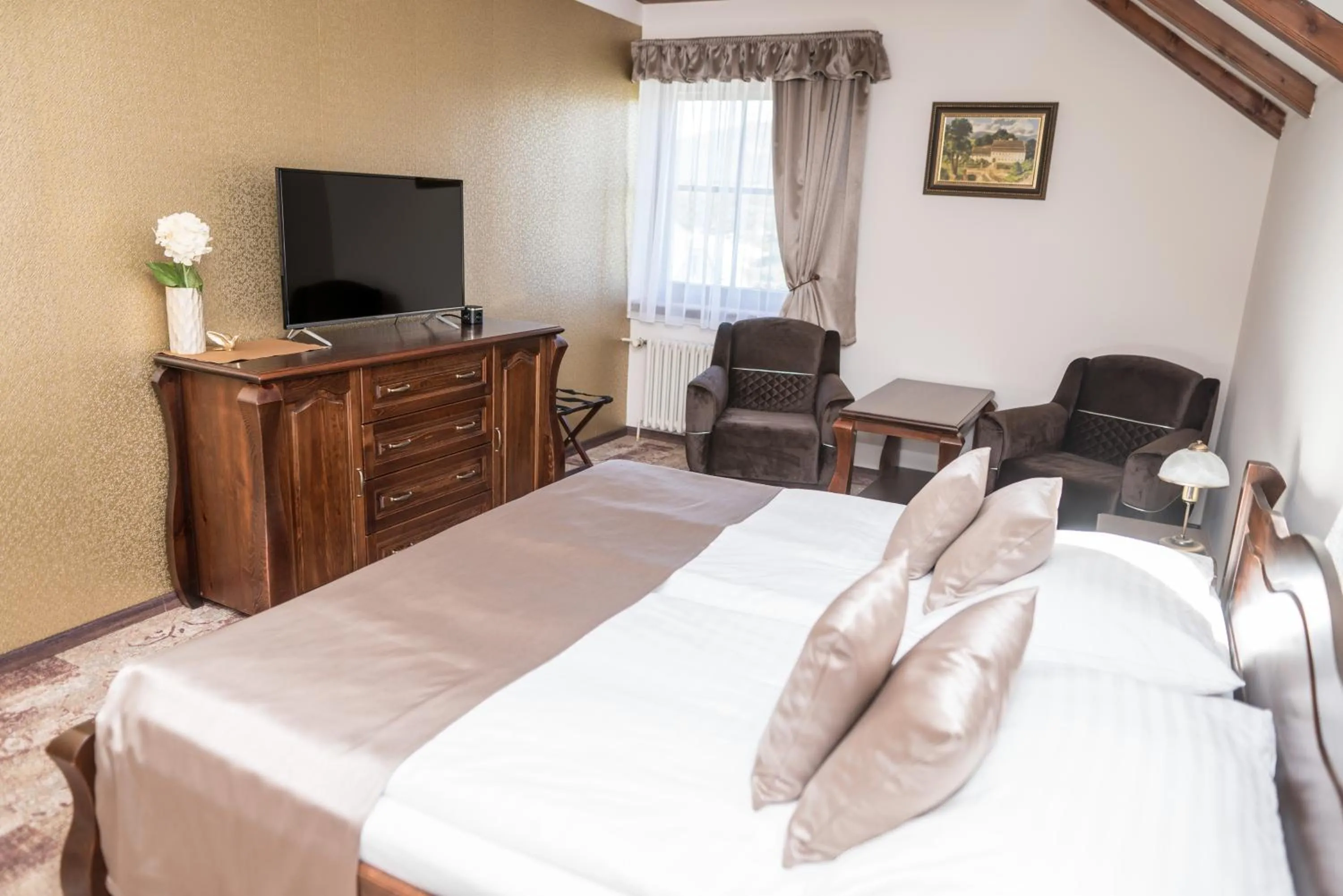 Photo of the whole room, Bed in Villa Žerotín Penzion Bed & Breakfast