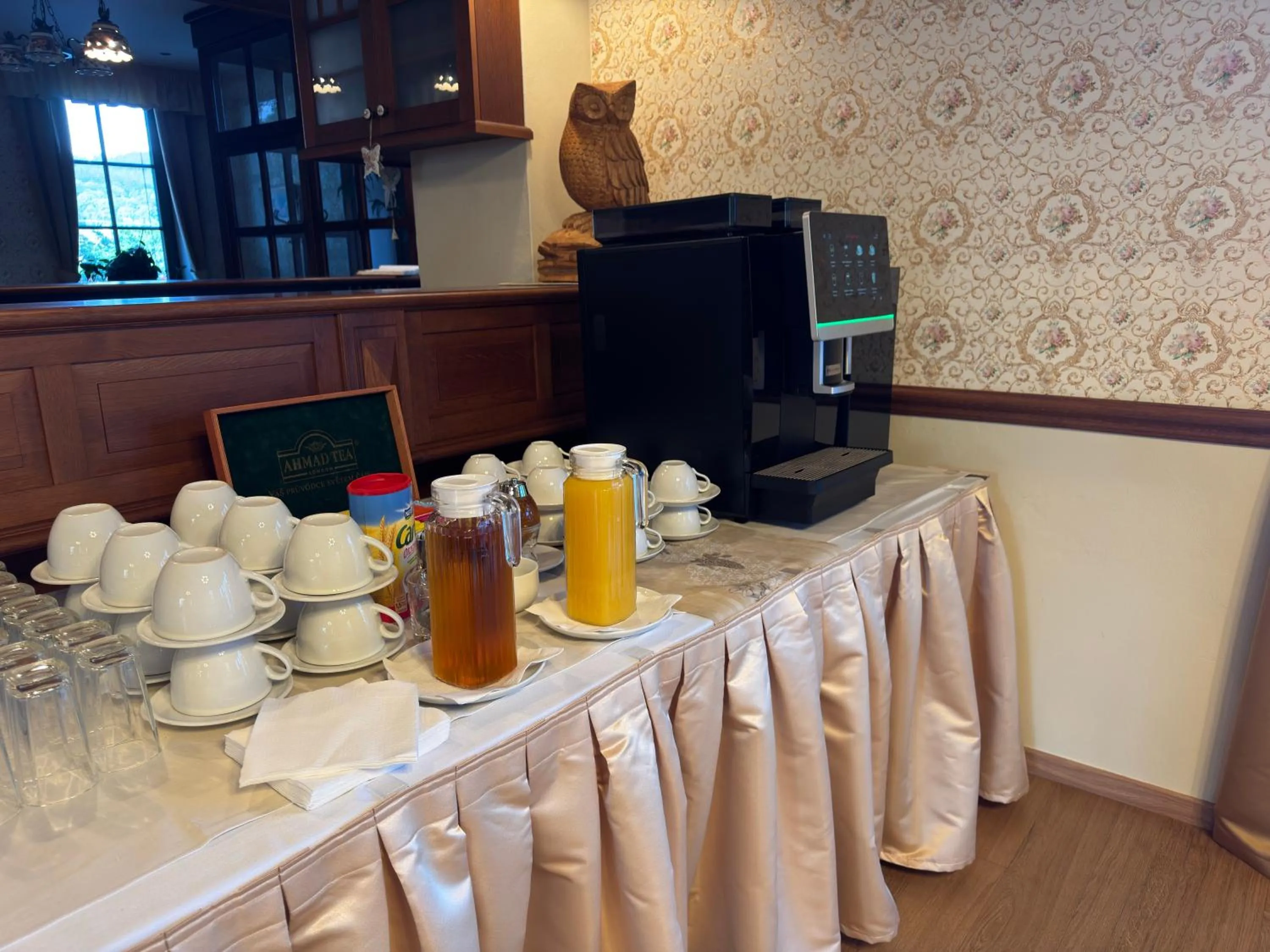 Breakfast in Villa Žerotín Penzion Bed & Breakfast