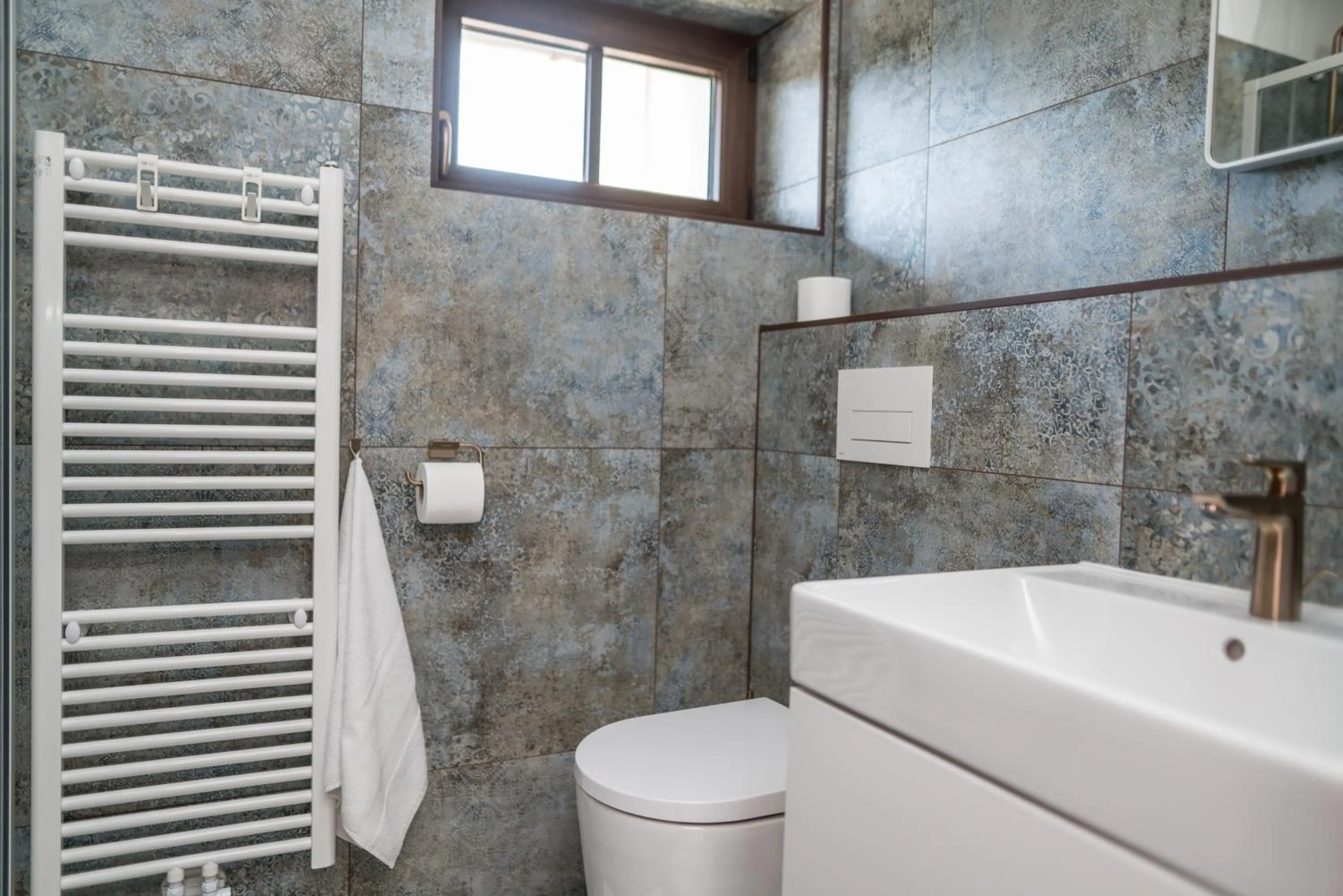 Shower in Villa Žerotín Penzion Bed & Breakfast