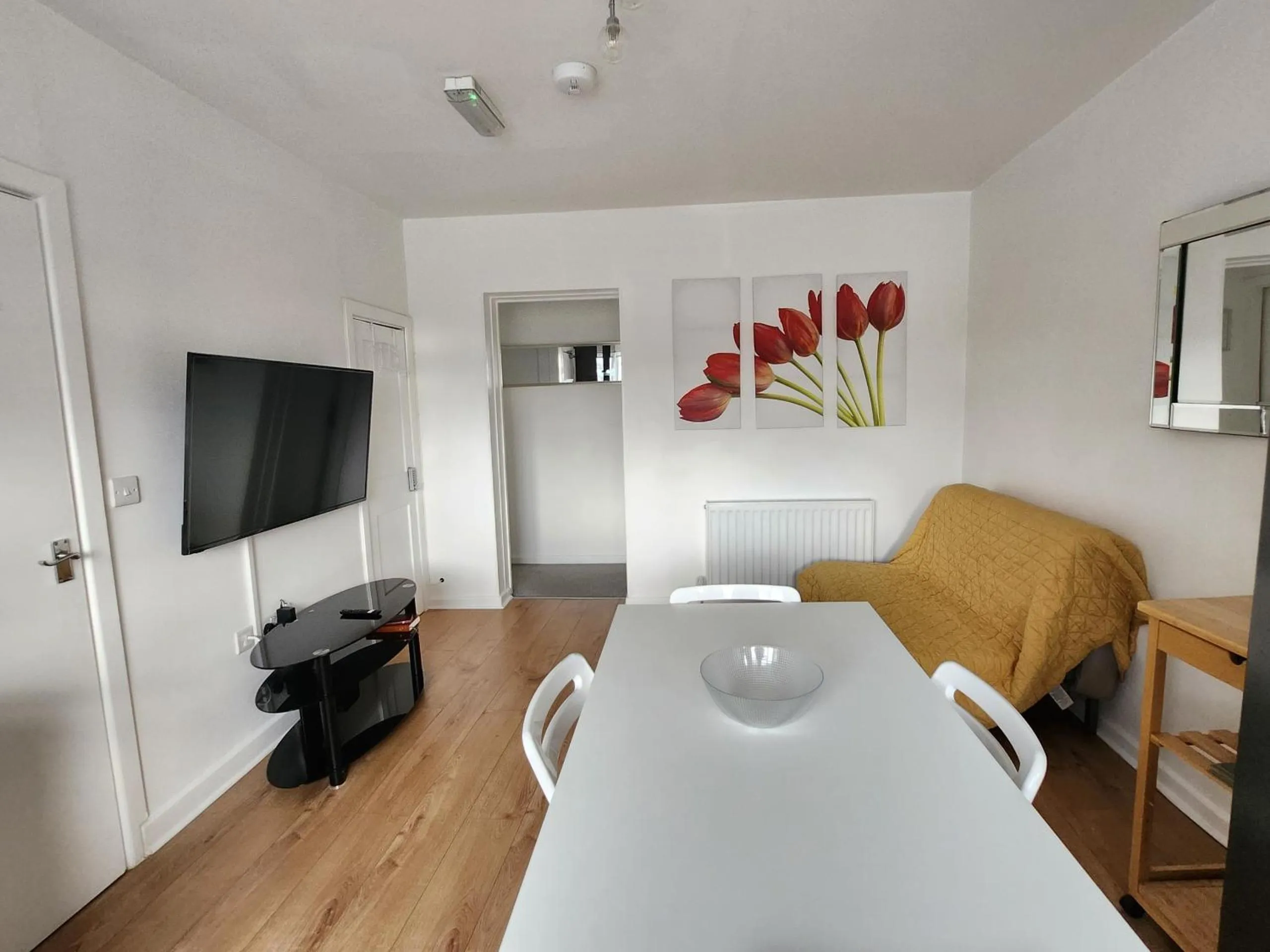 Living room, Bed in Grace Apartments - Living Stone 2