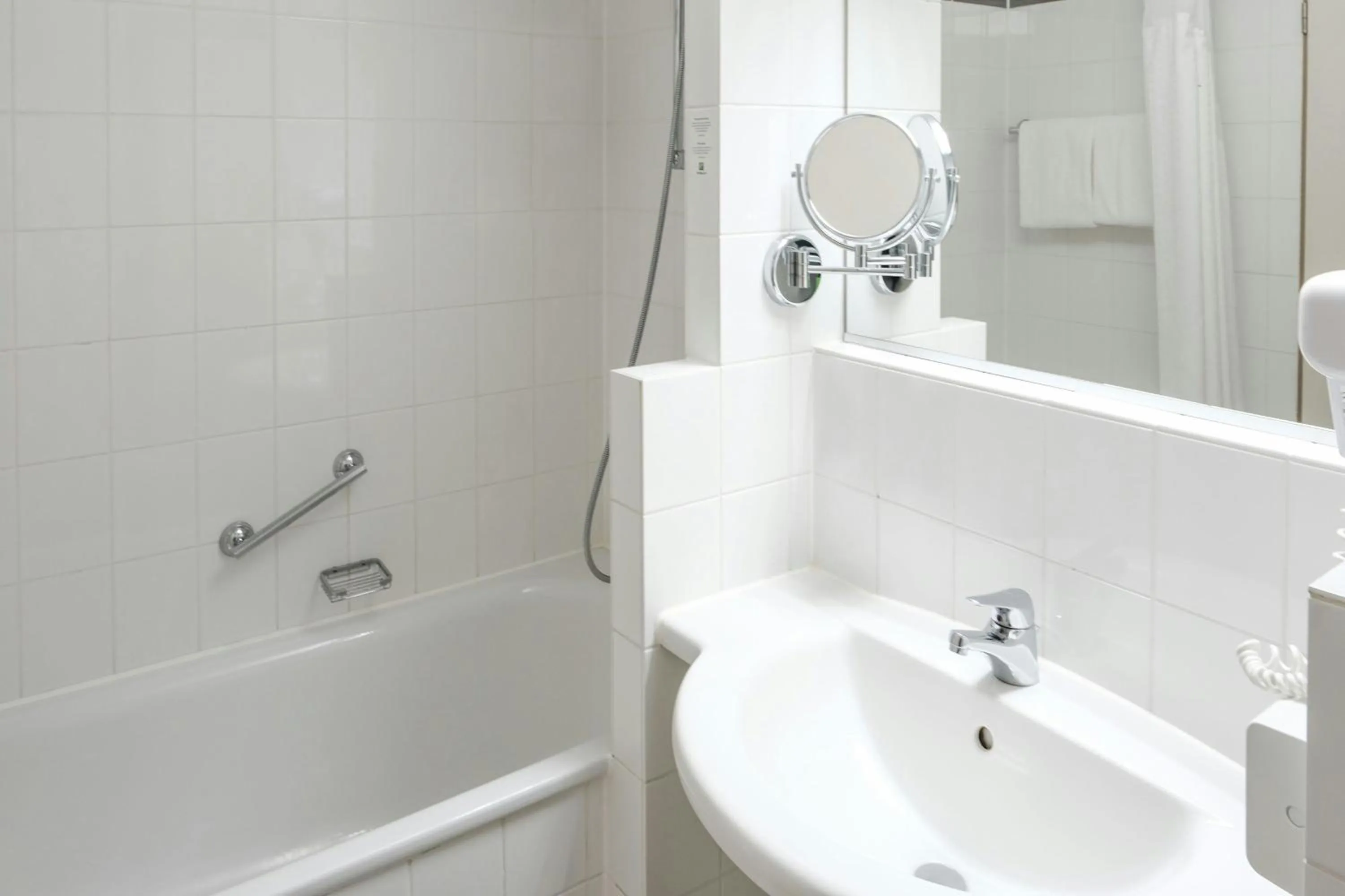 Bathroom in FOUR Essen City Centre