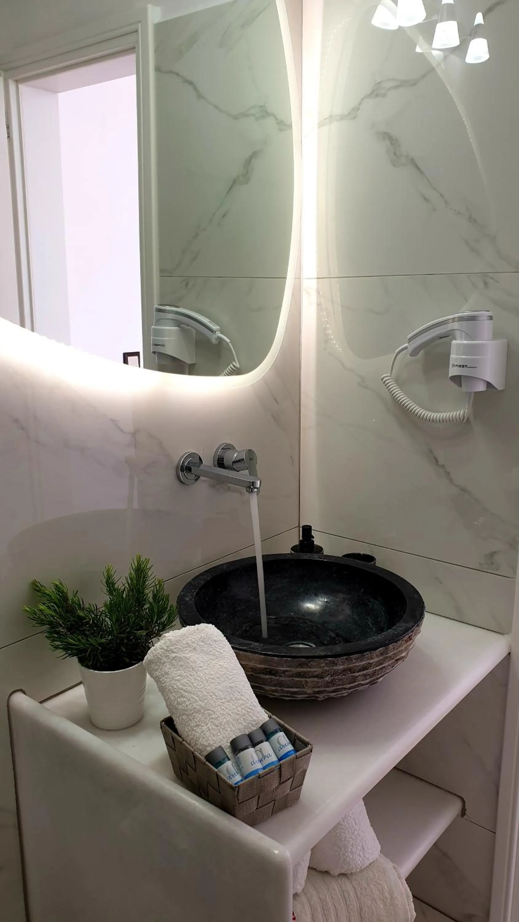 Bathroom in Katerina Apartments & Studios