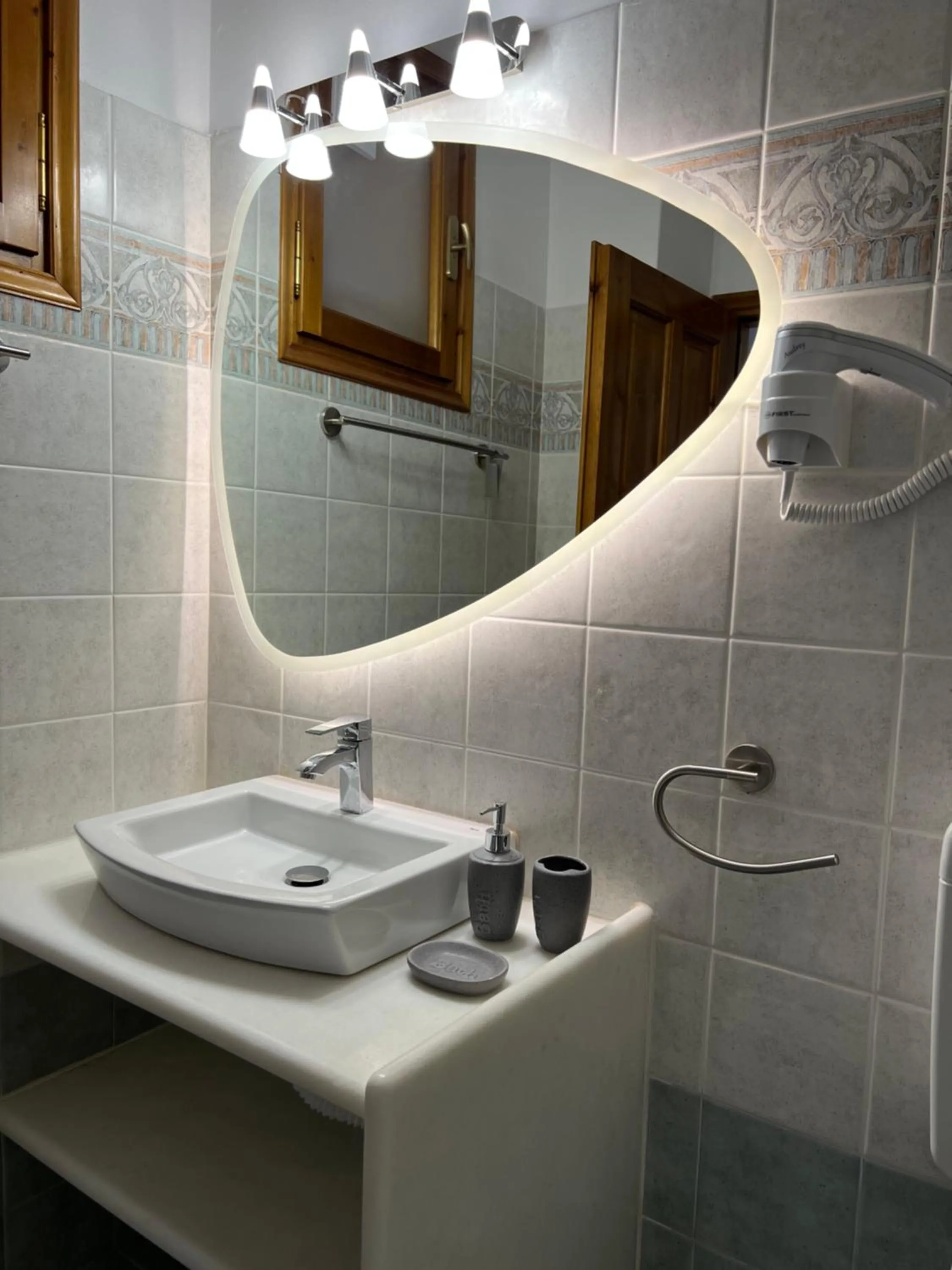 Shower in Katerina Apartments & Studios