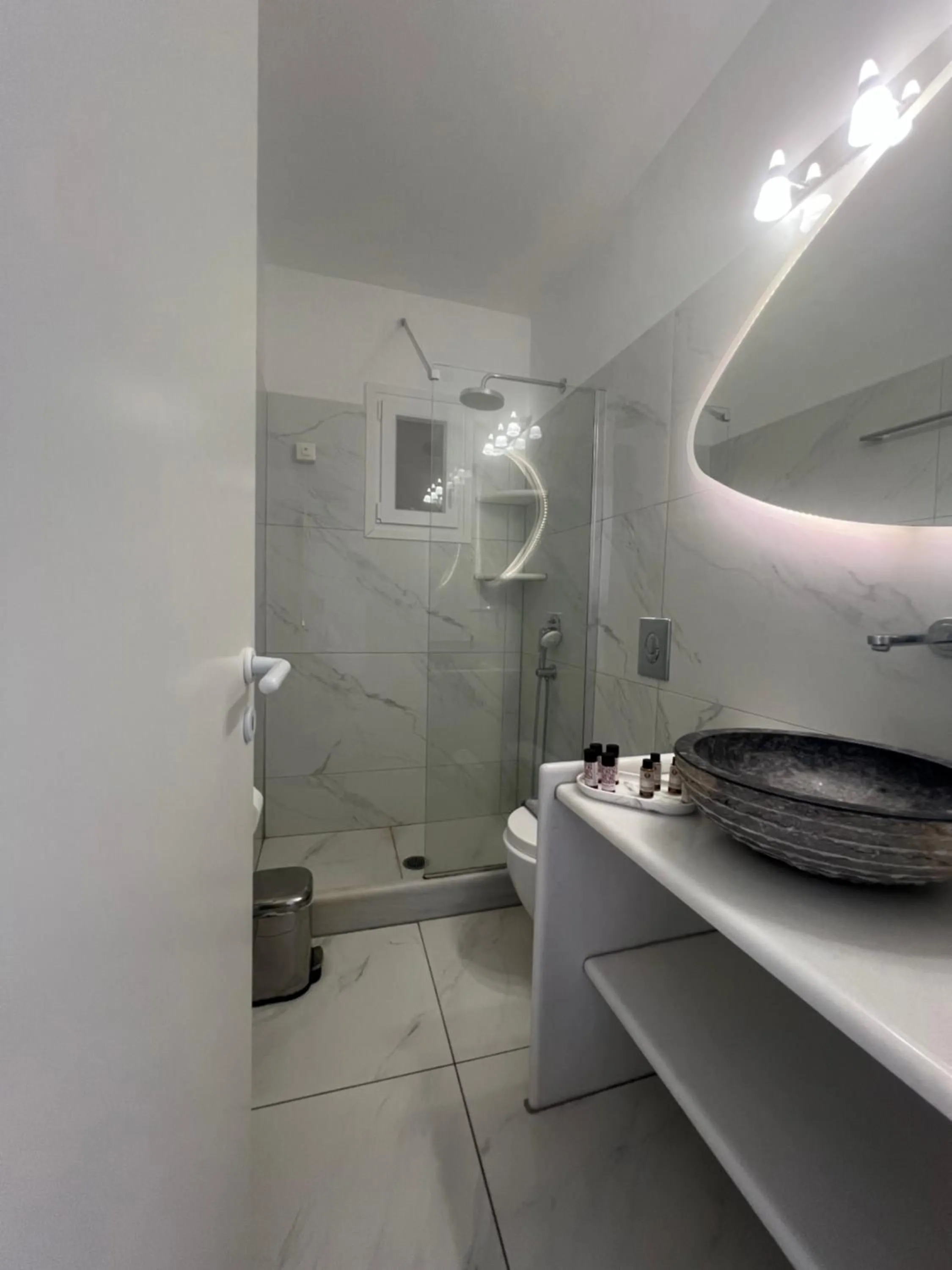 Shower in Katerina Apartments & Studios