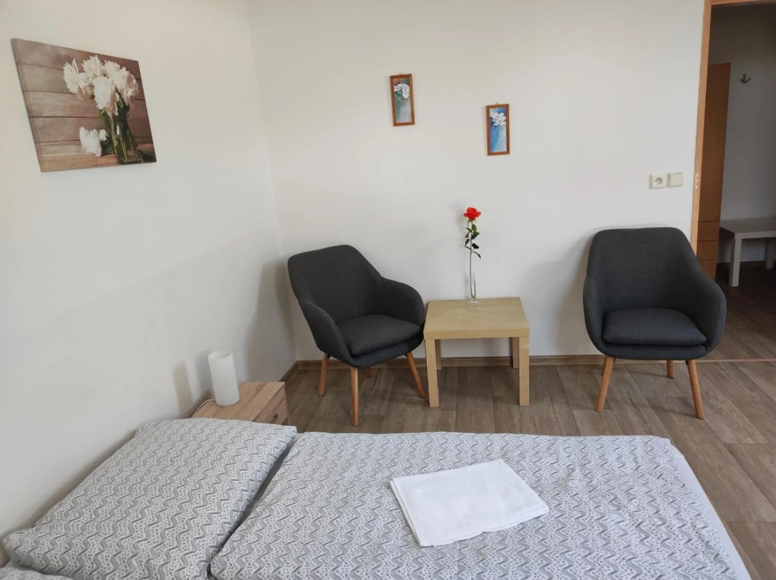 Property building, Bed in Penzion U Hradeb