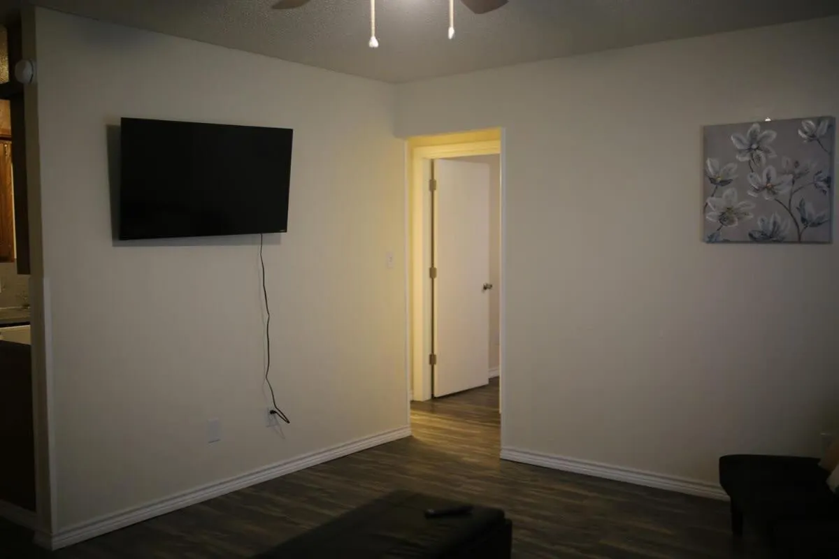 Comfortable stay five minutes away