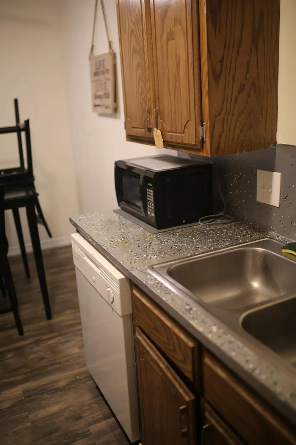 Comfortable stay five minutes away