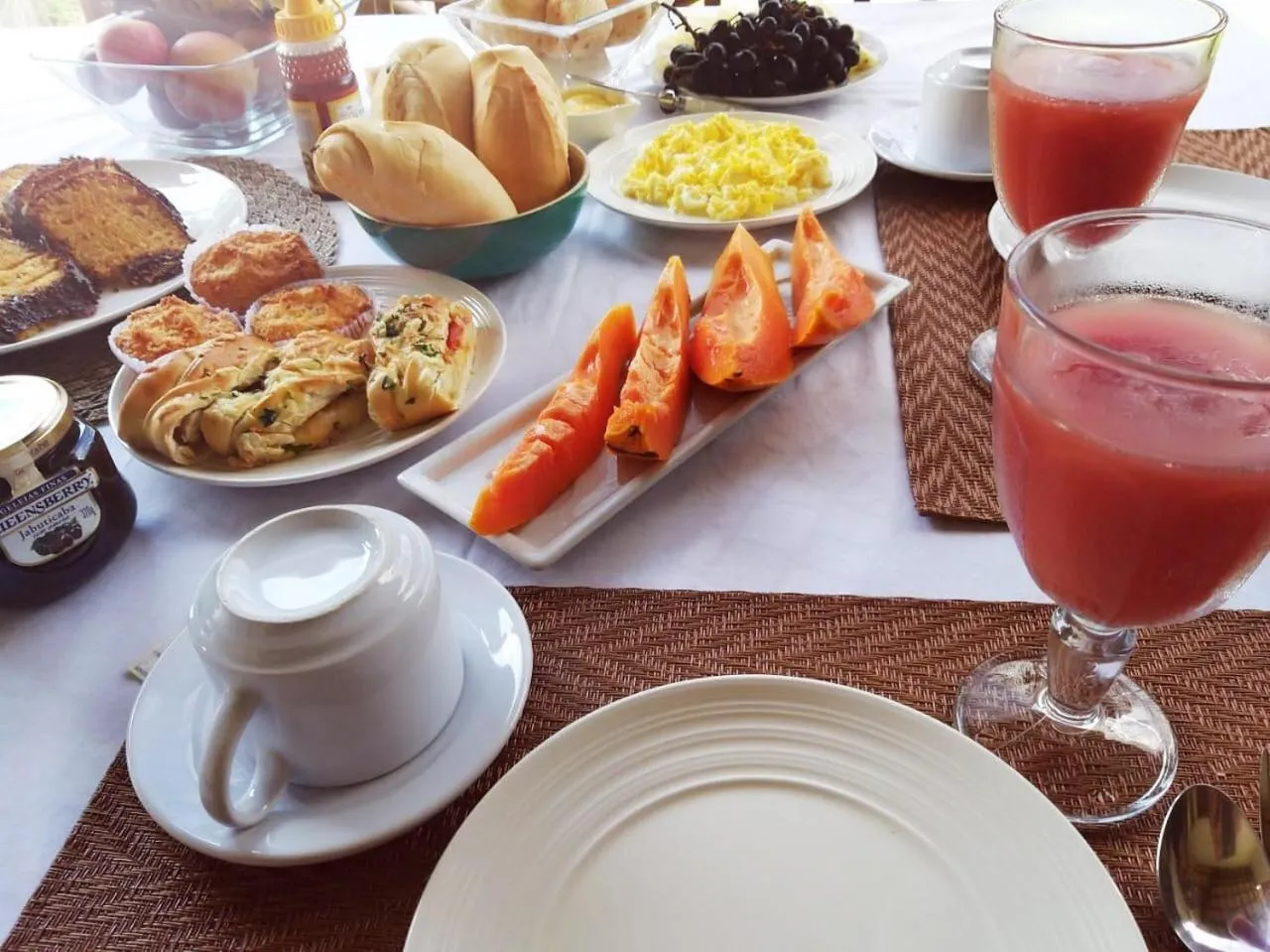 Food and drinks in Pousada Perola da Barra