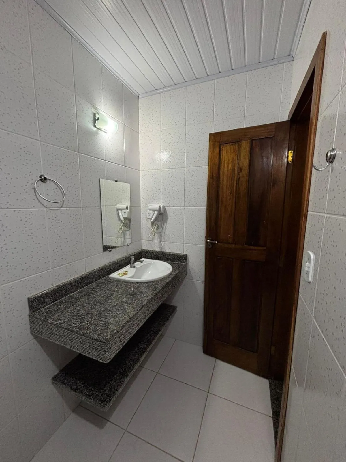 Bathroom in Pousada Perola da Barra