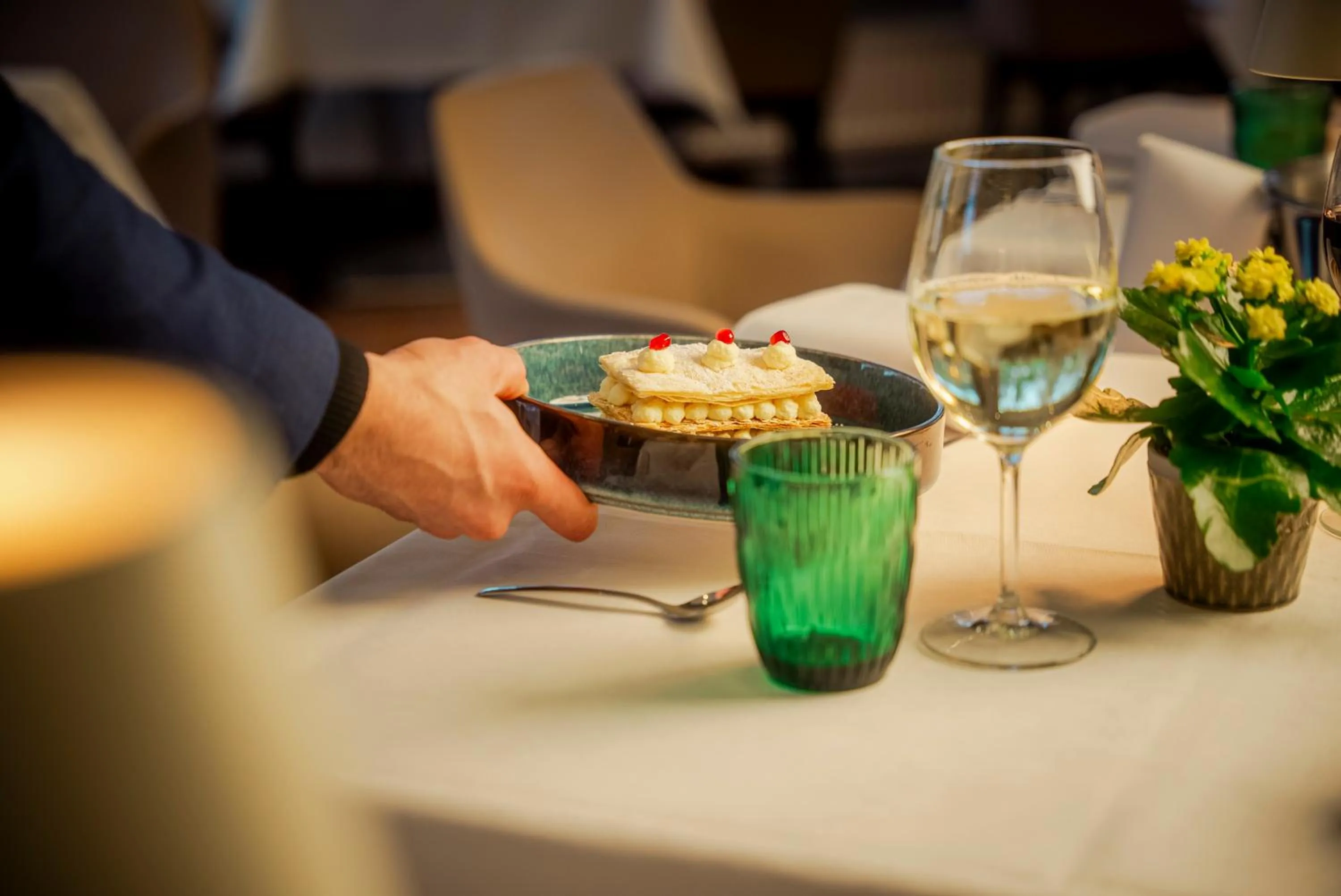 Restaurant/places to eat in Parkhotel Kurhaus