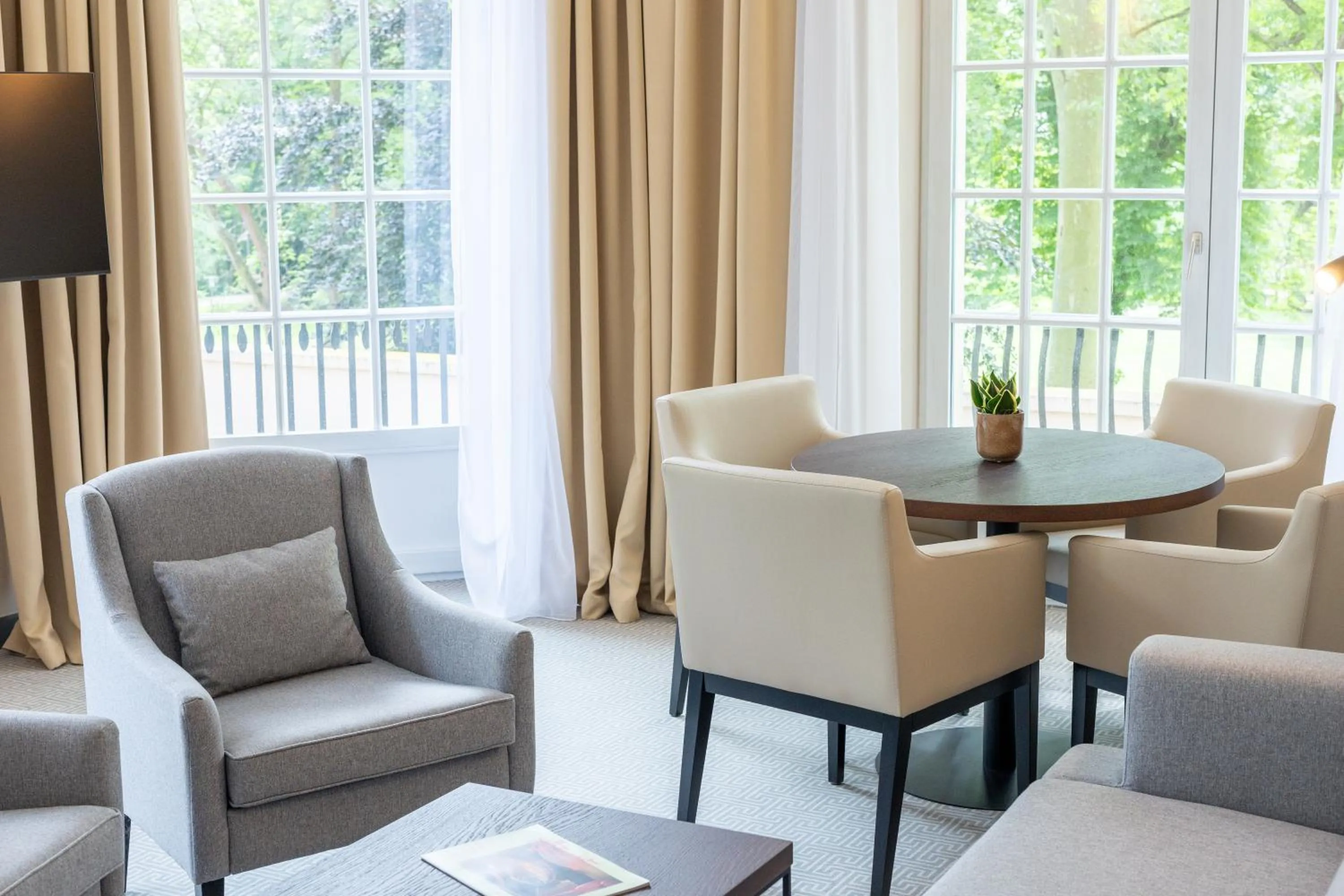 Seating area in Parkhotel Kurhaus