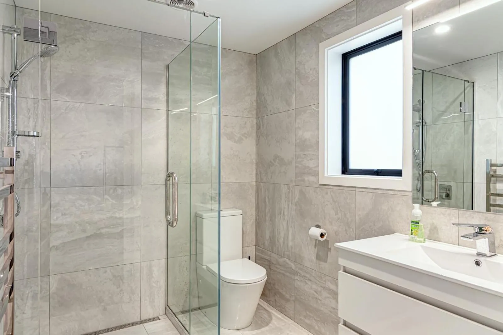 Bathroom in Blue House on the Quay