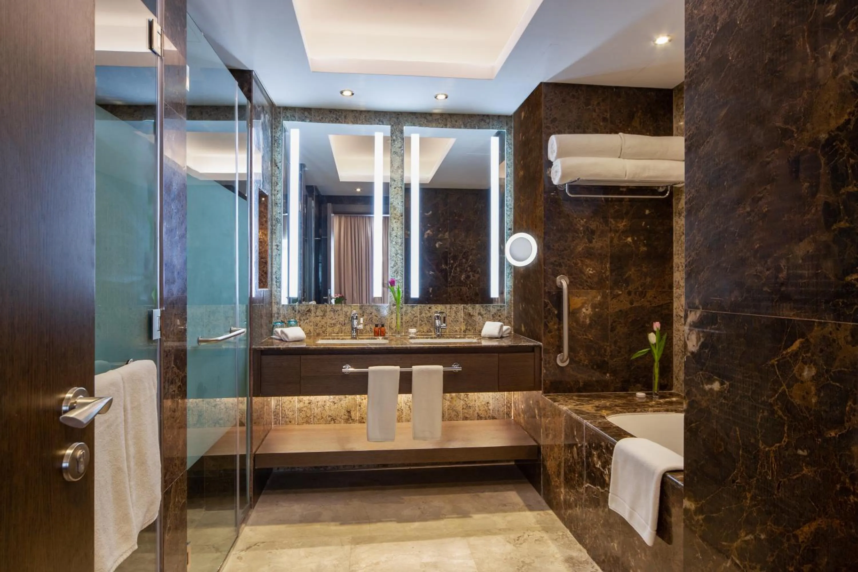 Toilet in dusitD2 Salwa Doha