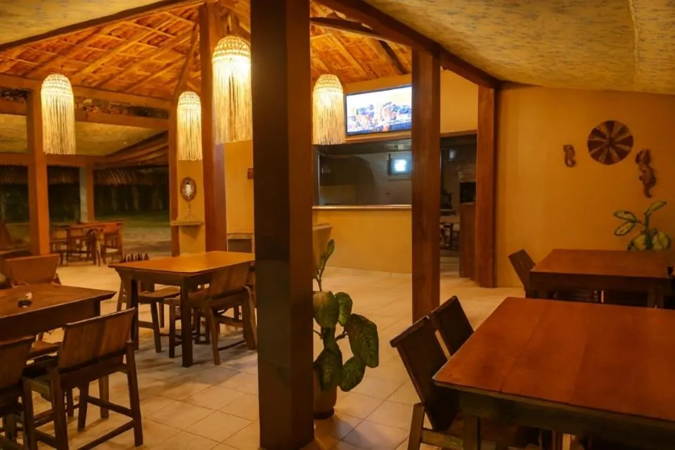 Restaurant/places to eat in Sol da Onda Pousada e Flats