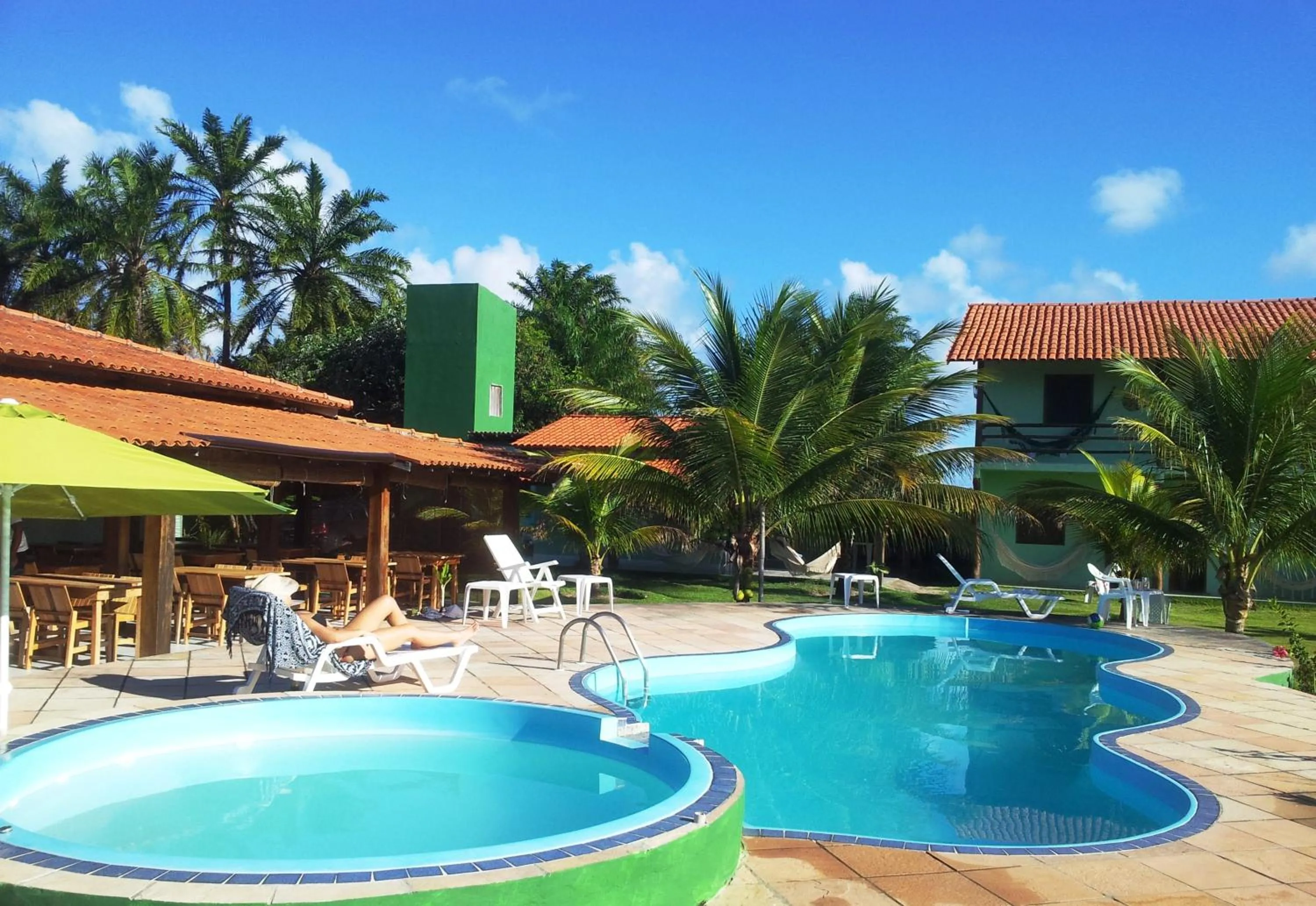 Restaurant/places to eat in Sol da Onda Pousada e Flats