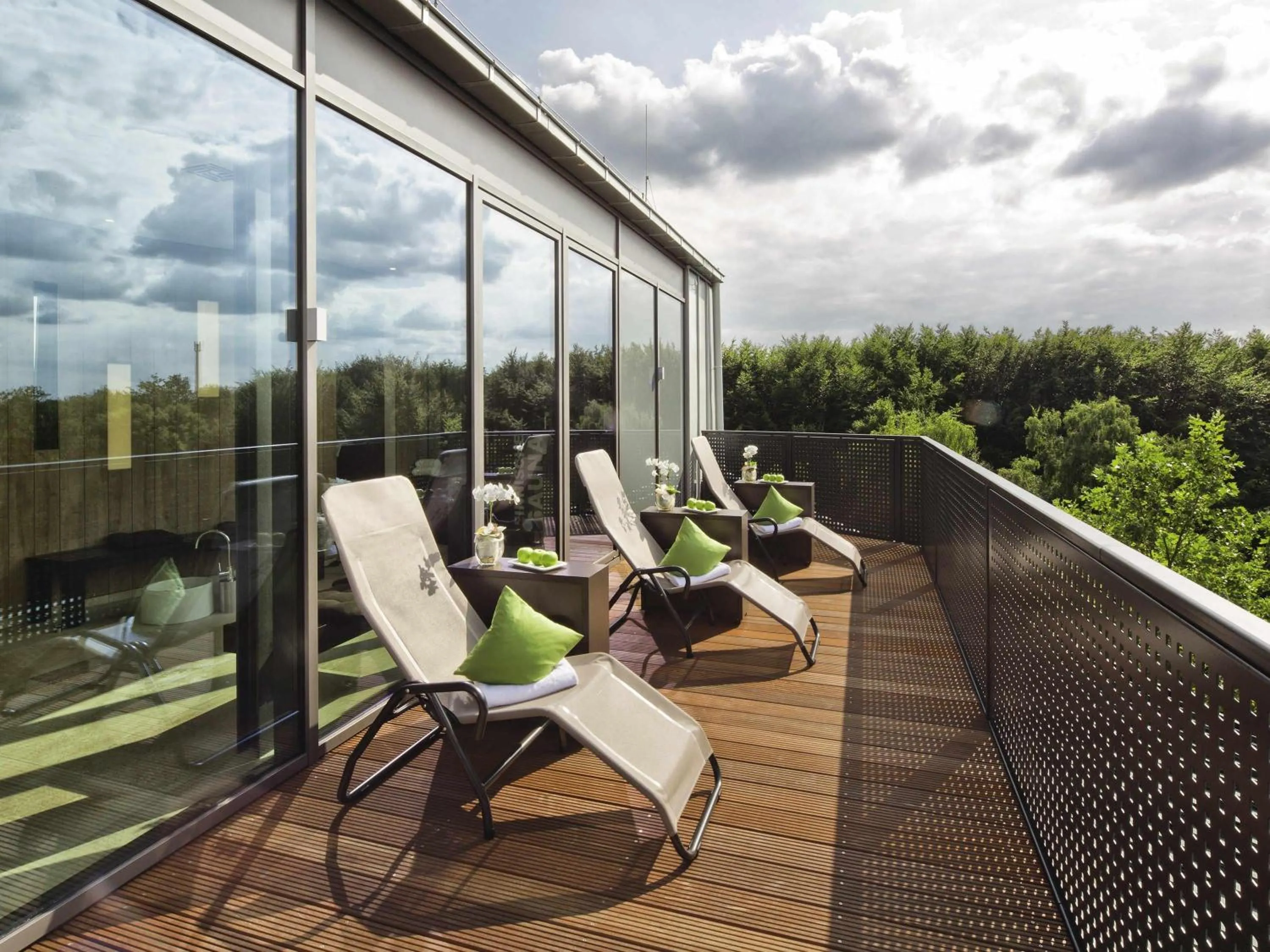 Property building in Mövenpick Hotel Münster am Aasee