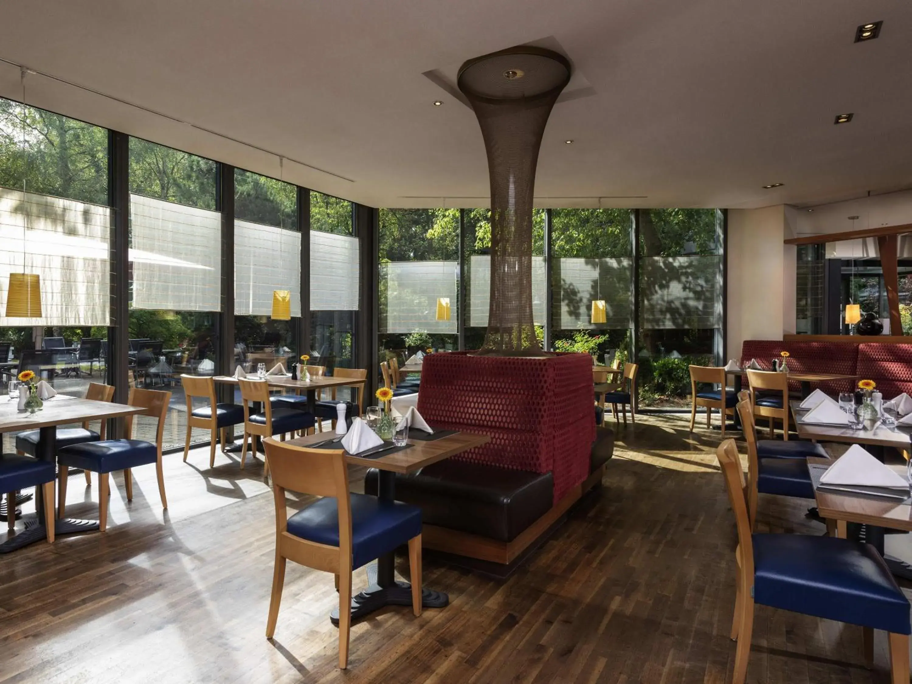 Property building in Mövenpick Hotel Münster am Aasee Property building in Mövenpick Hotel Münster am Aasee