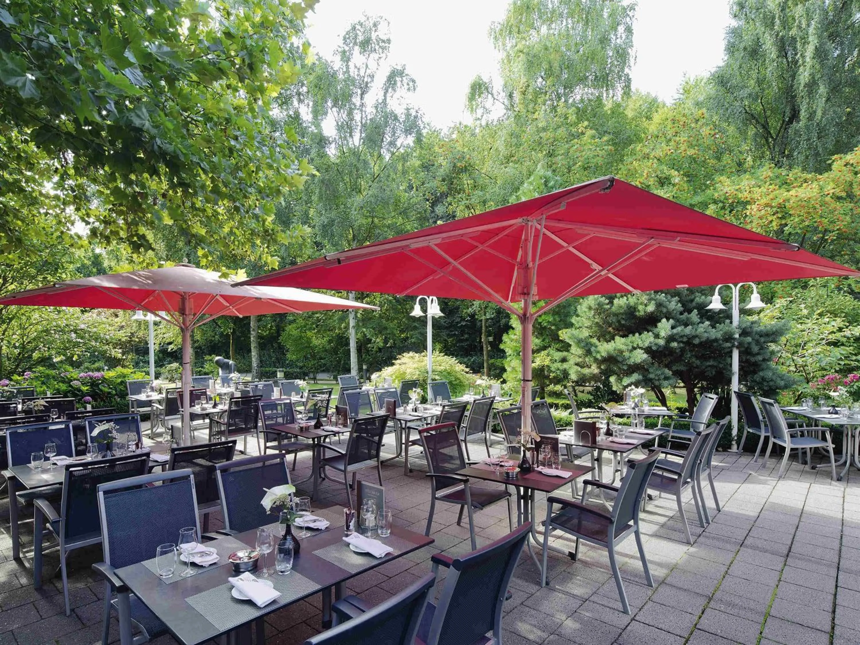 Restaurant/places to eat in Mövenpick Hotel Münster am Aasee