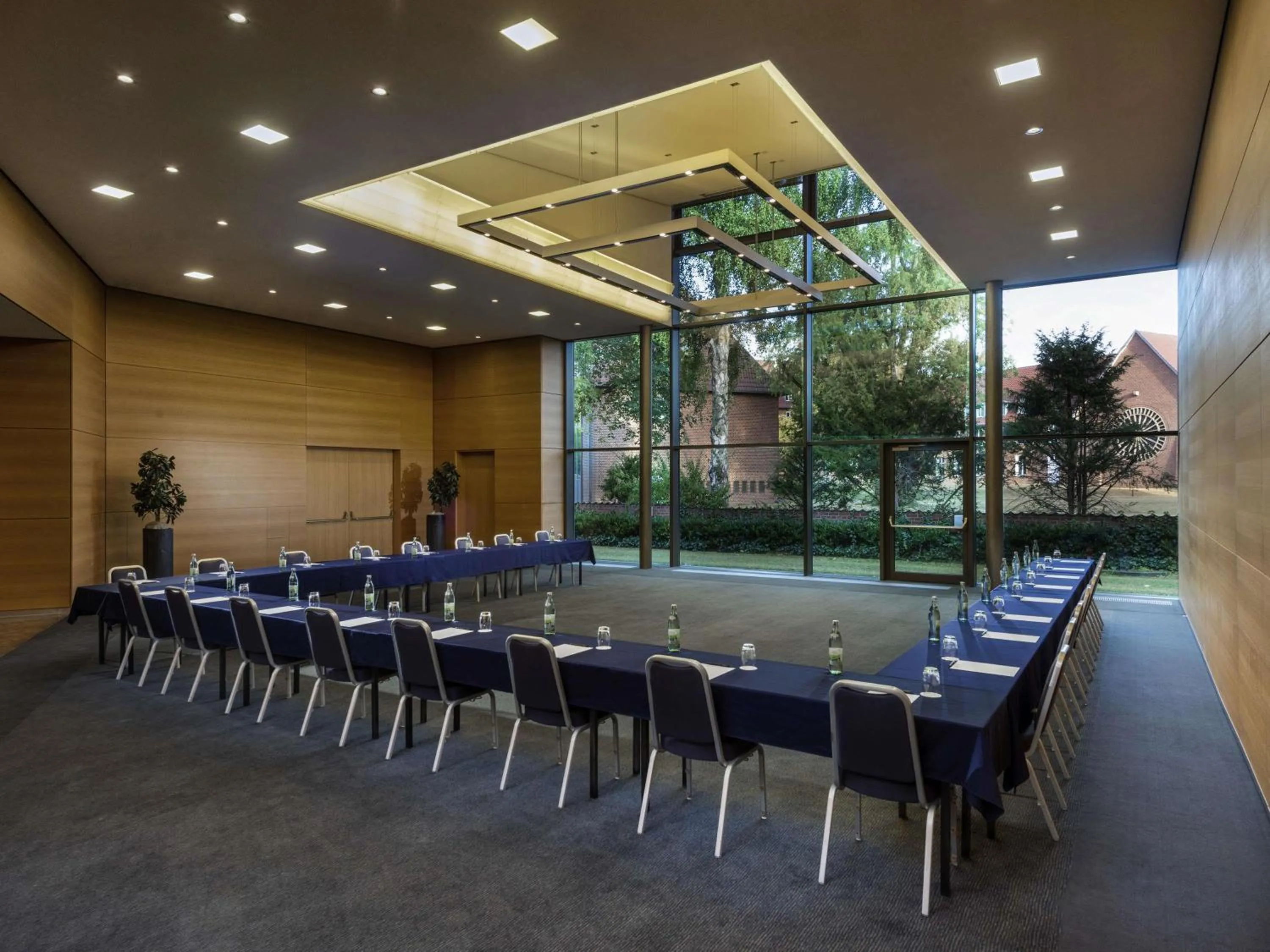 Meeting/conference room in Mövenpick Hotel Münster am Aasee