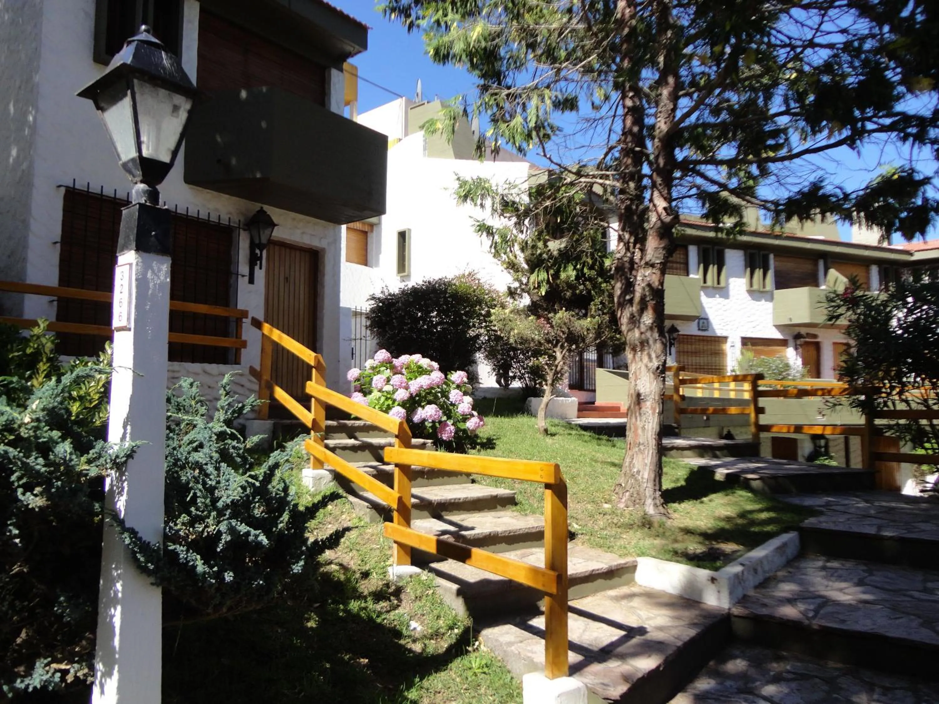 Facade/entrance in Triplex N° 2 en San Bernardo